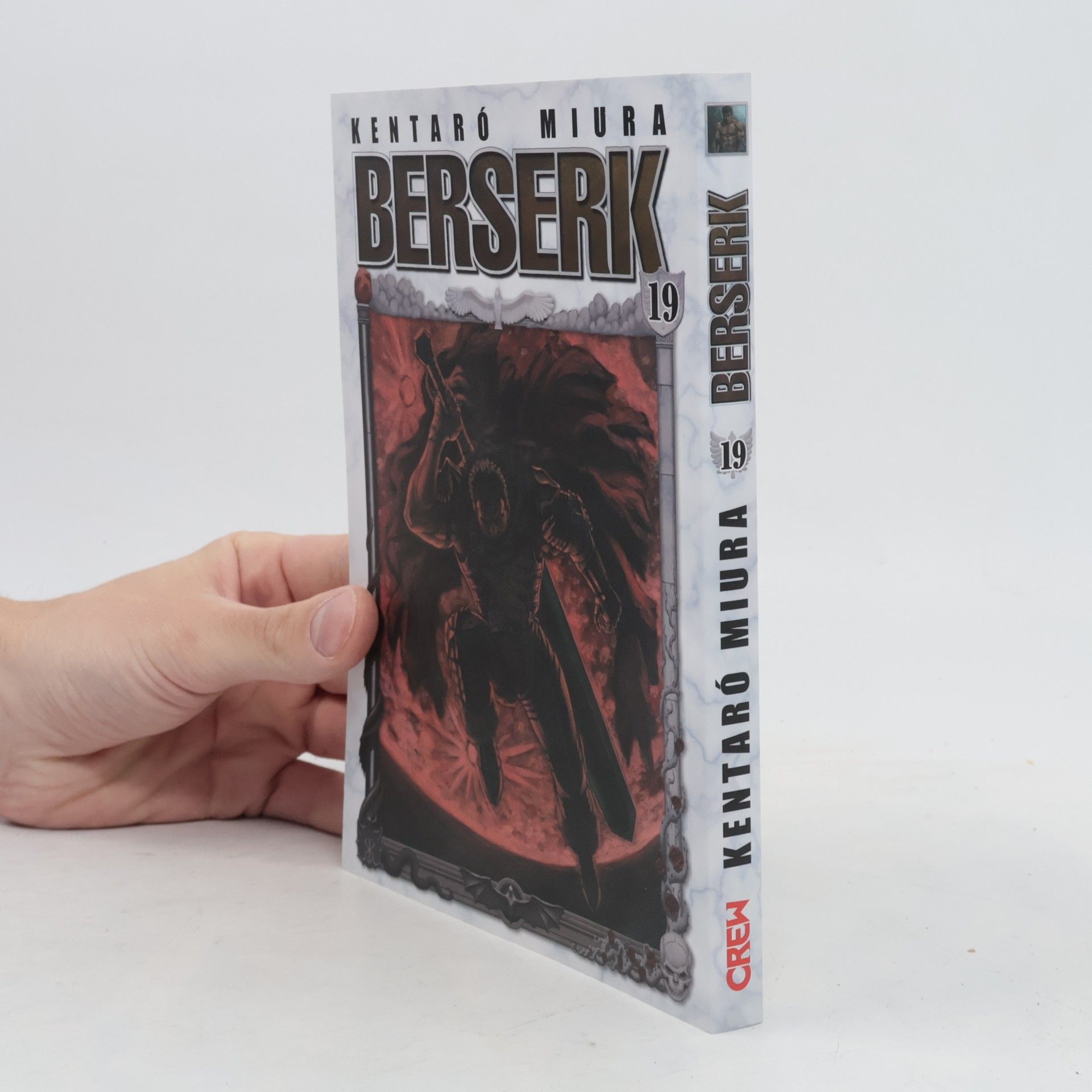 Kentaro Miura Berserk 19