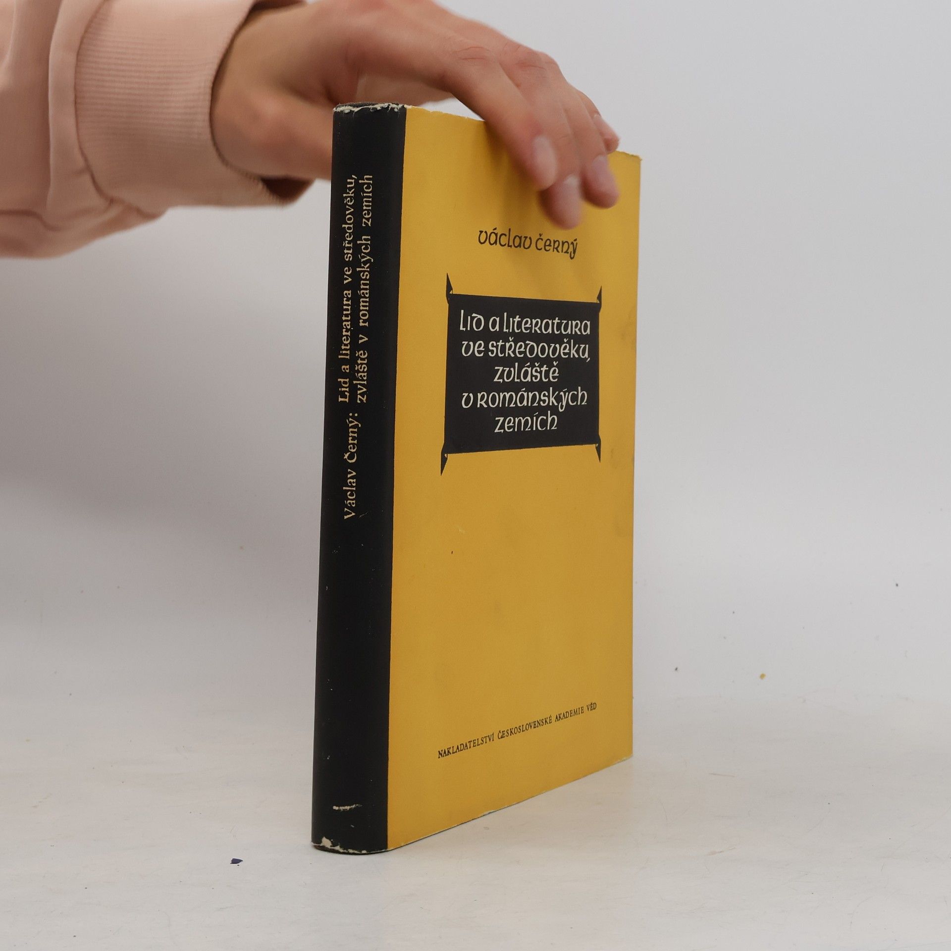 Václav Černý Lid a literatura ve středověku, zvláště v románských zemích