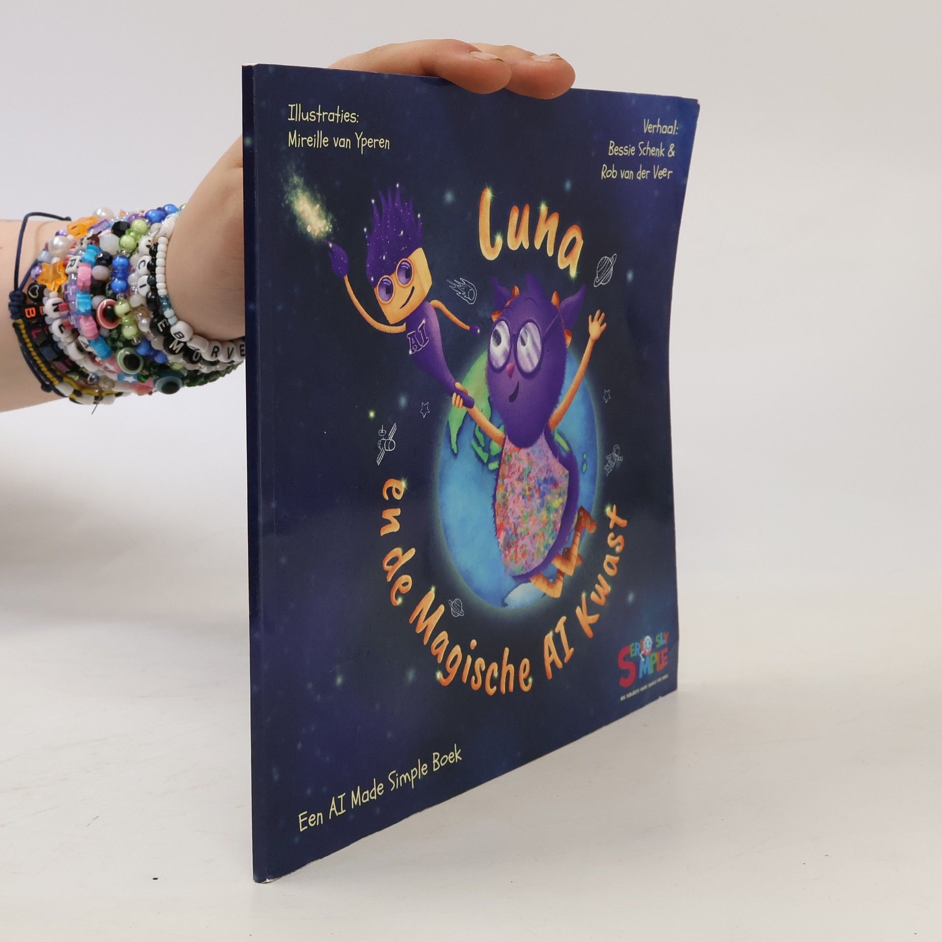 Mireille van Yperen AI Made Simple: Luna en de Magische AI Kwast