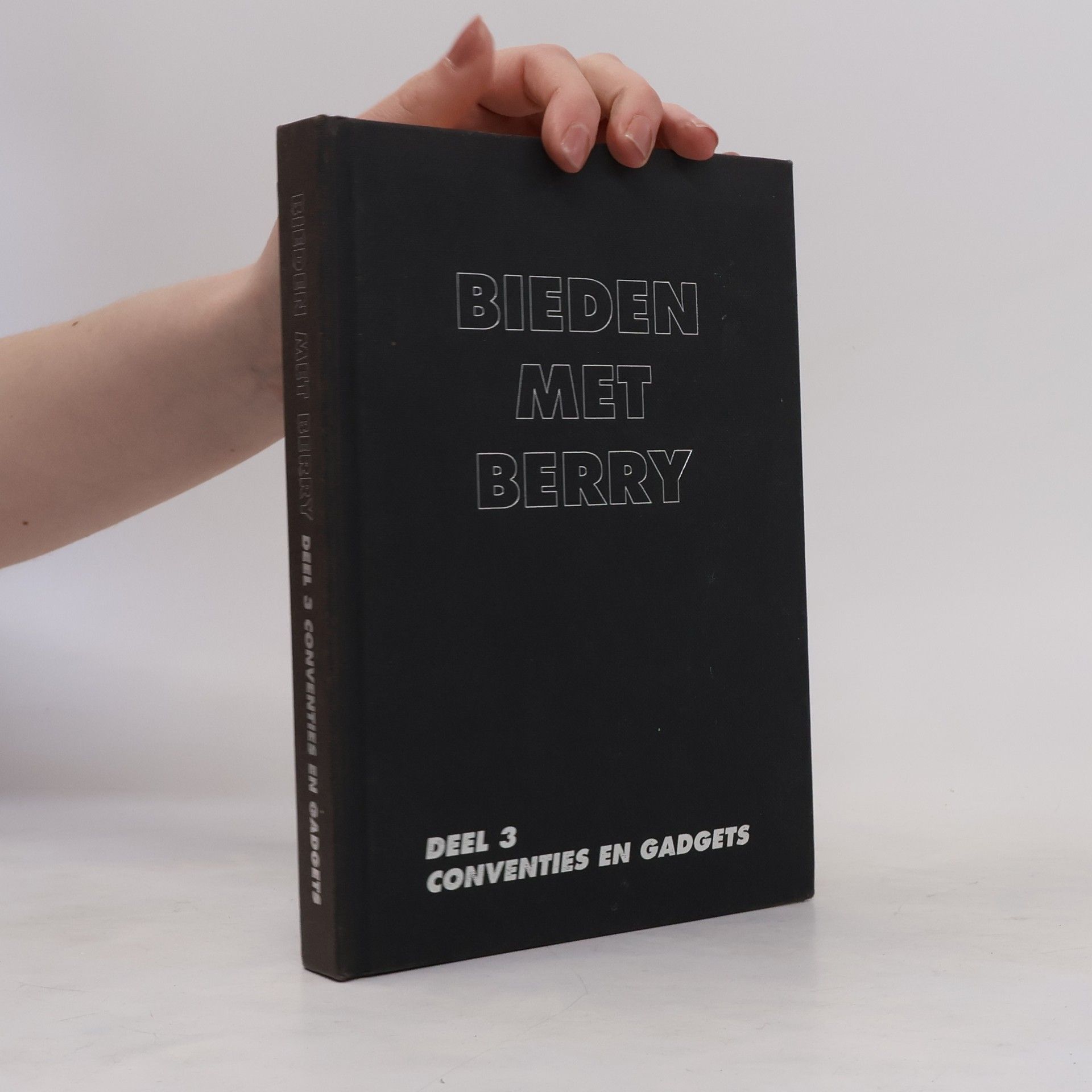 Berry Westra Bieden met Berry - Deel 3; Conventies en gadgets