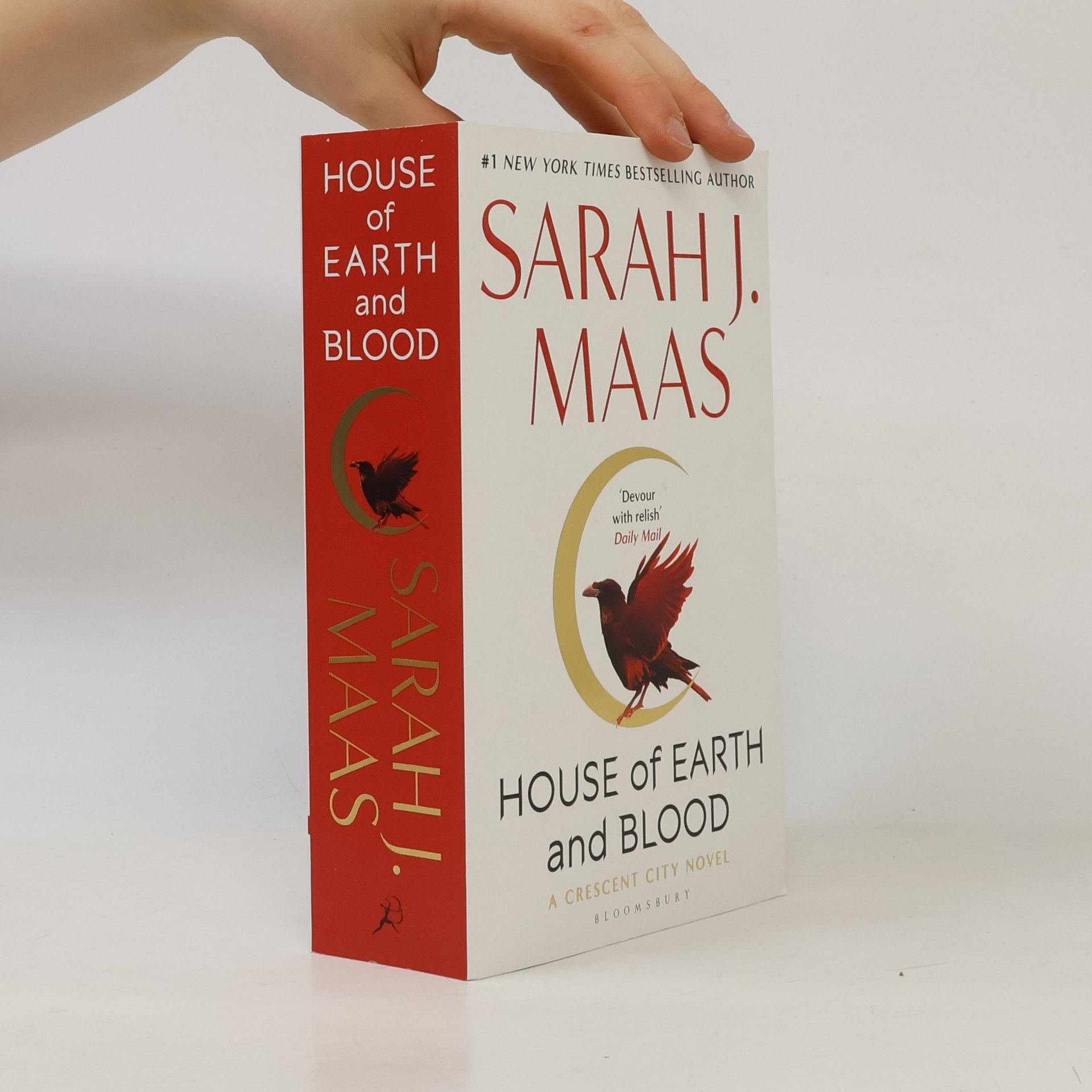 Sarah J. Maas House of Earth and Blood