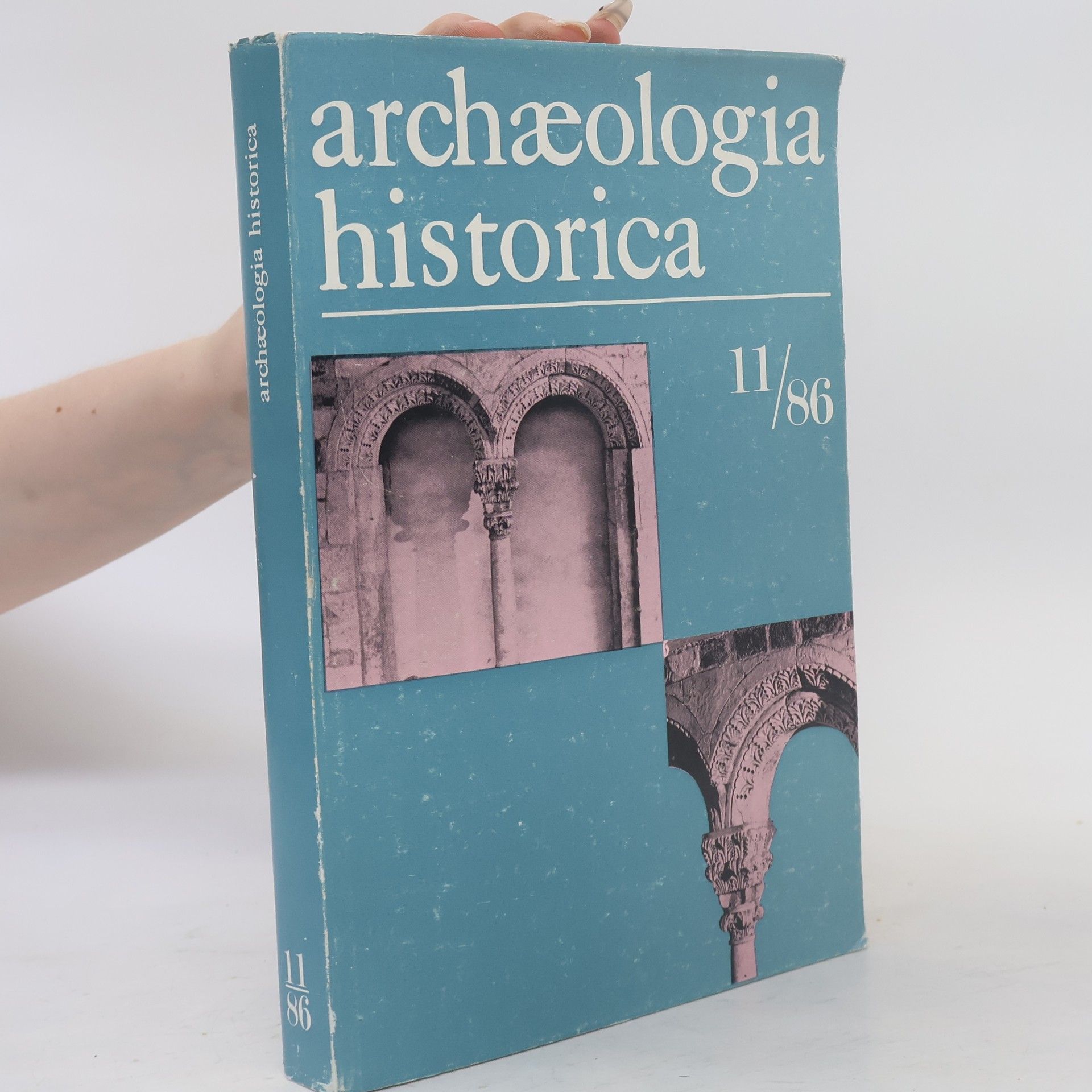 Kolektiv autorů Archaeologia historica 11/86