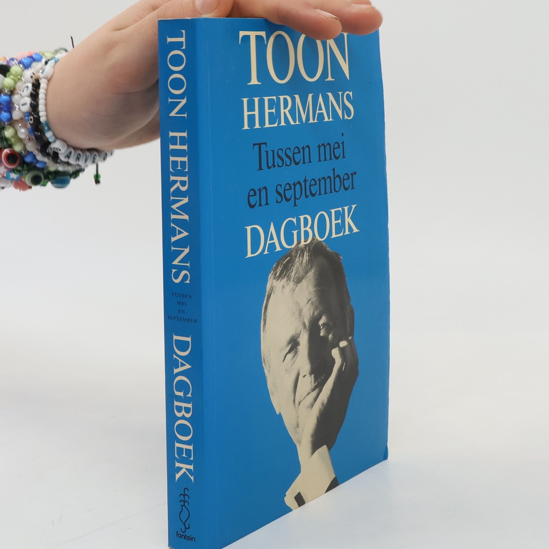 Toon Hermans Tussen mei en september