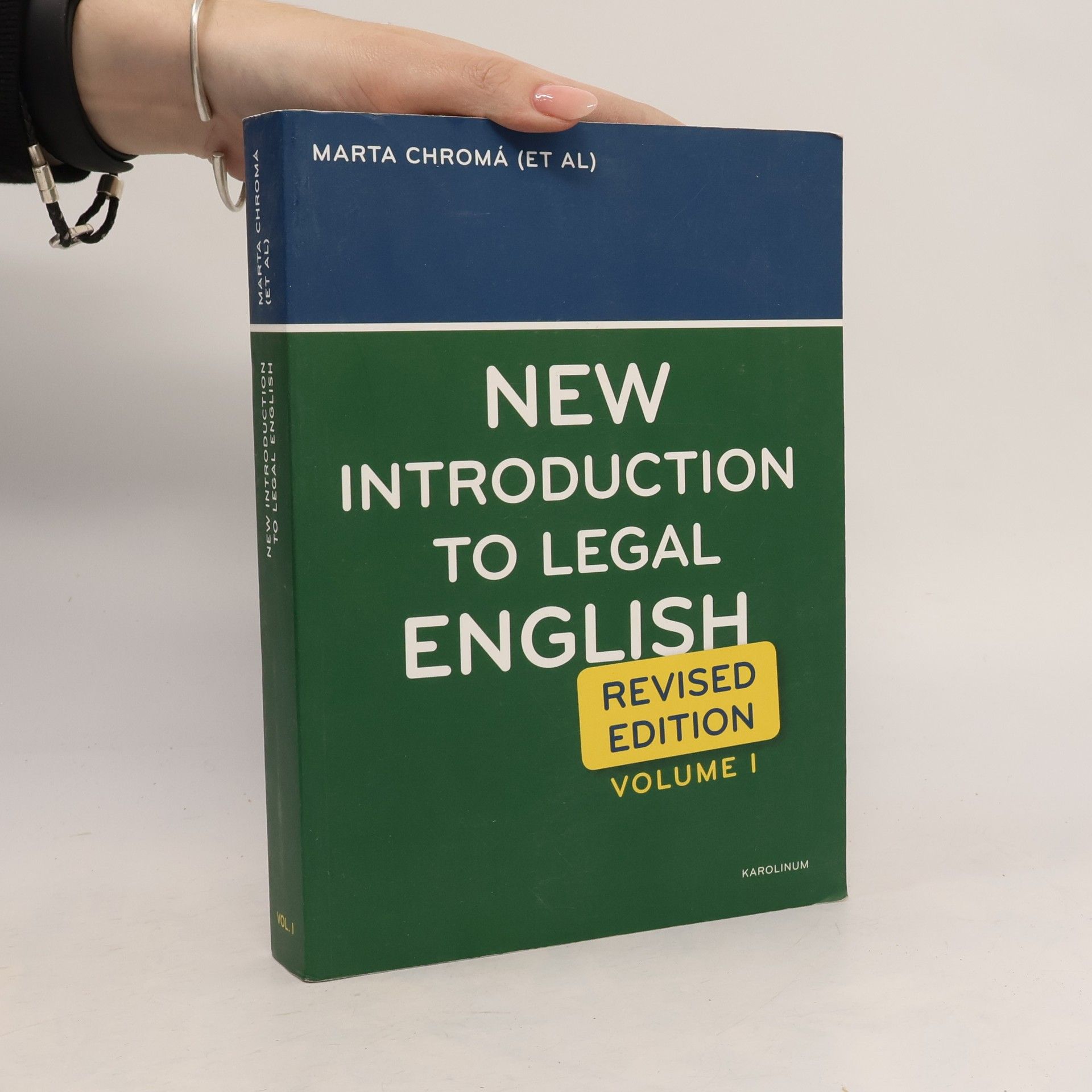 Jana Dvořák New introduction to legal English. Revised edition. Volume I