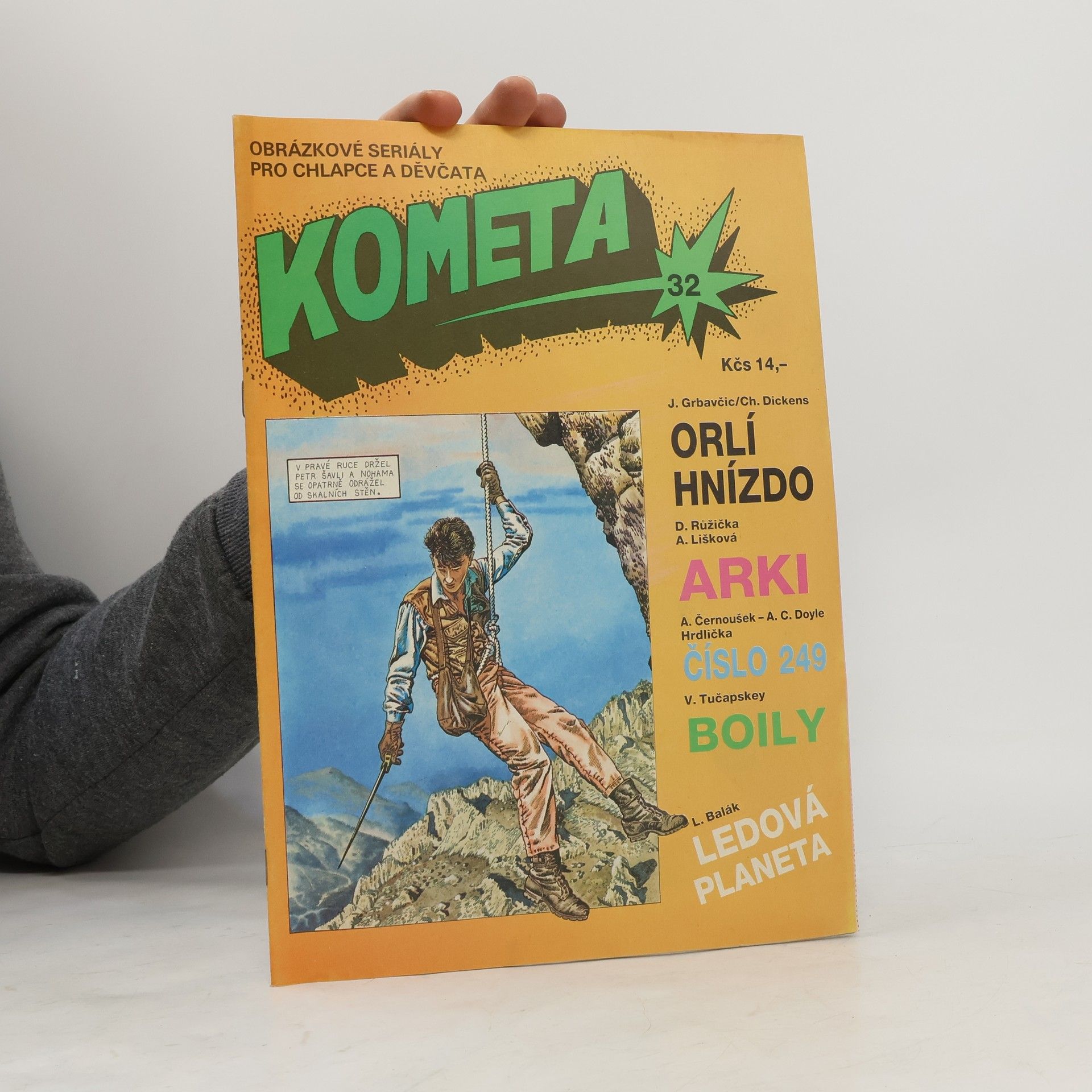 Various authors Kometa 32