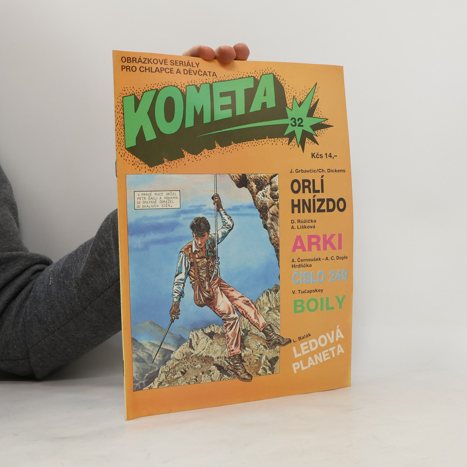 Autores varios Kometa 32