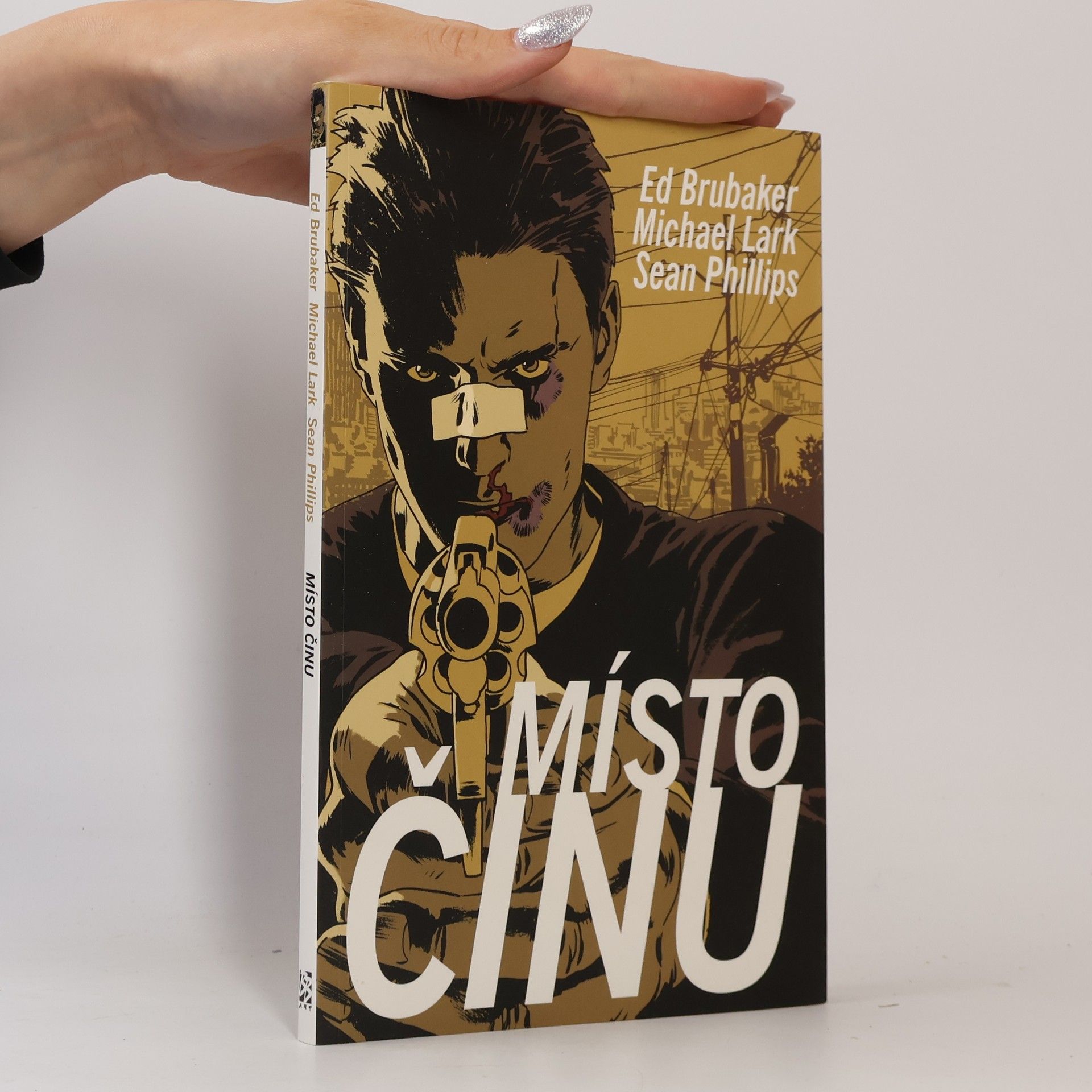 Ed Brubaker Místo činu