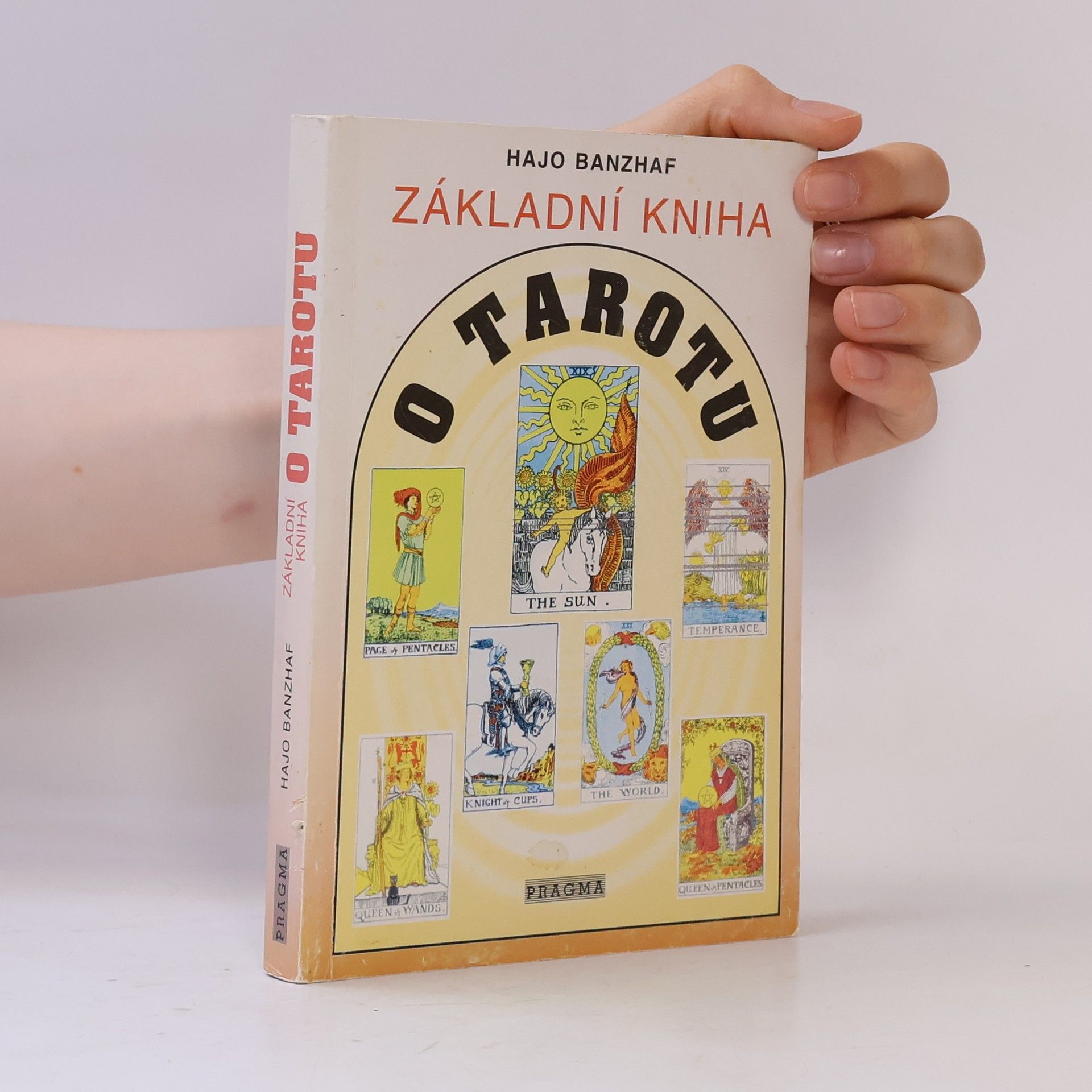 Hajo Banzhaf Základní kniha o Tarotu
