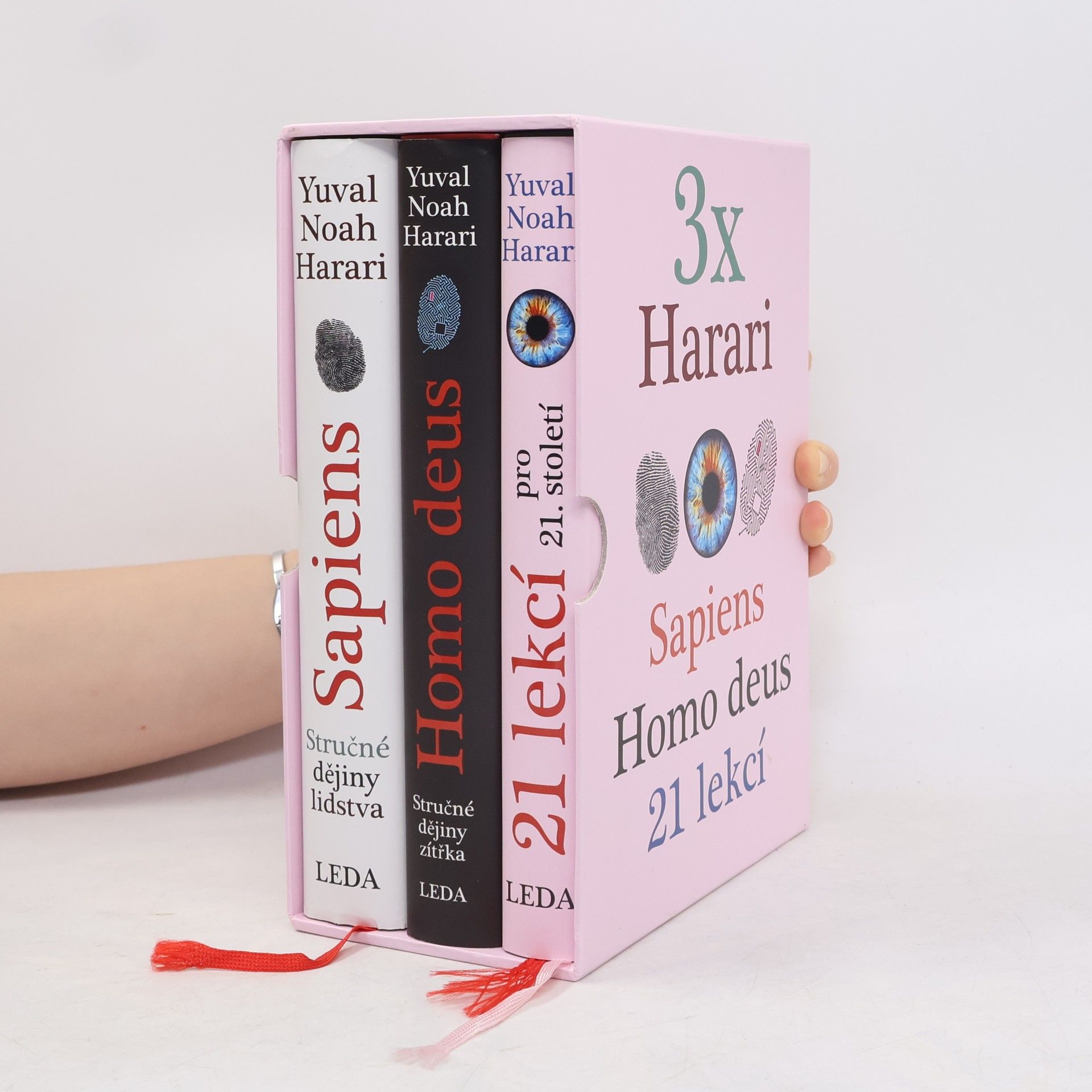 3x Harari: Sapiens. Homo deus. 21 lekcí