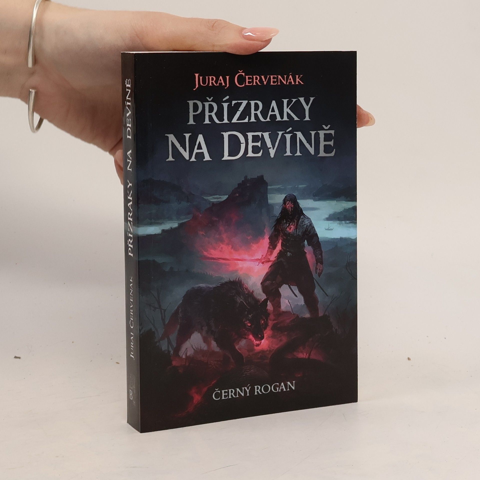 Juraj Červenák Černý Rogan. Přízraky na Devíně