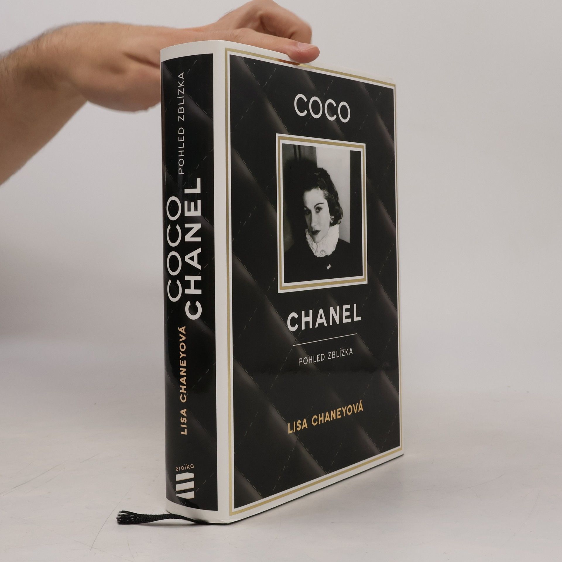 Lisa Chaney Coco Chanel