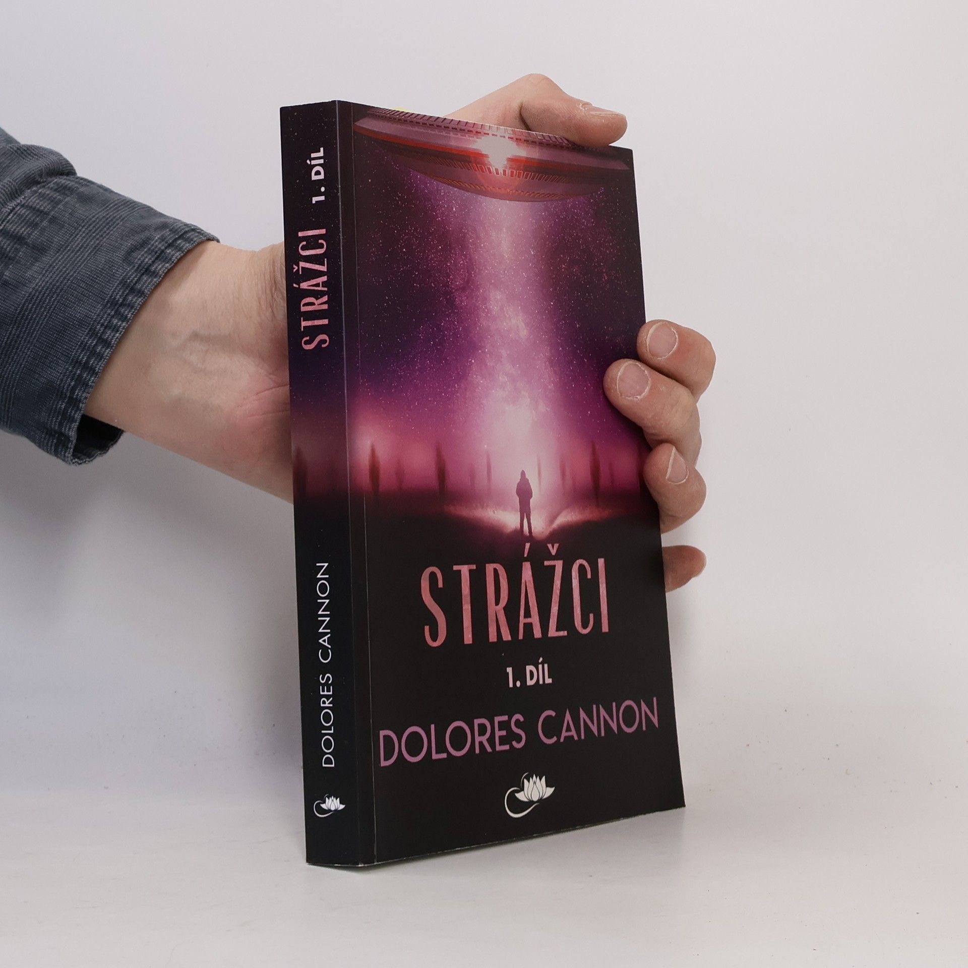 Strážci, 1. díl
