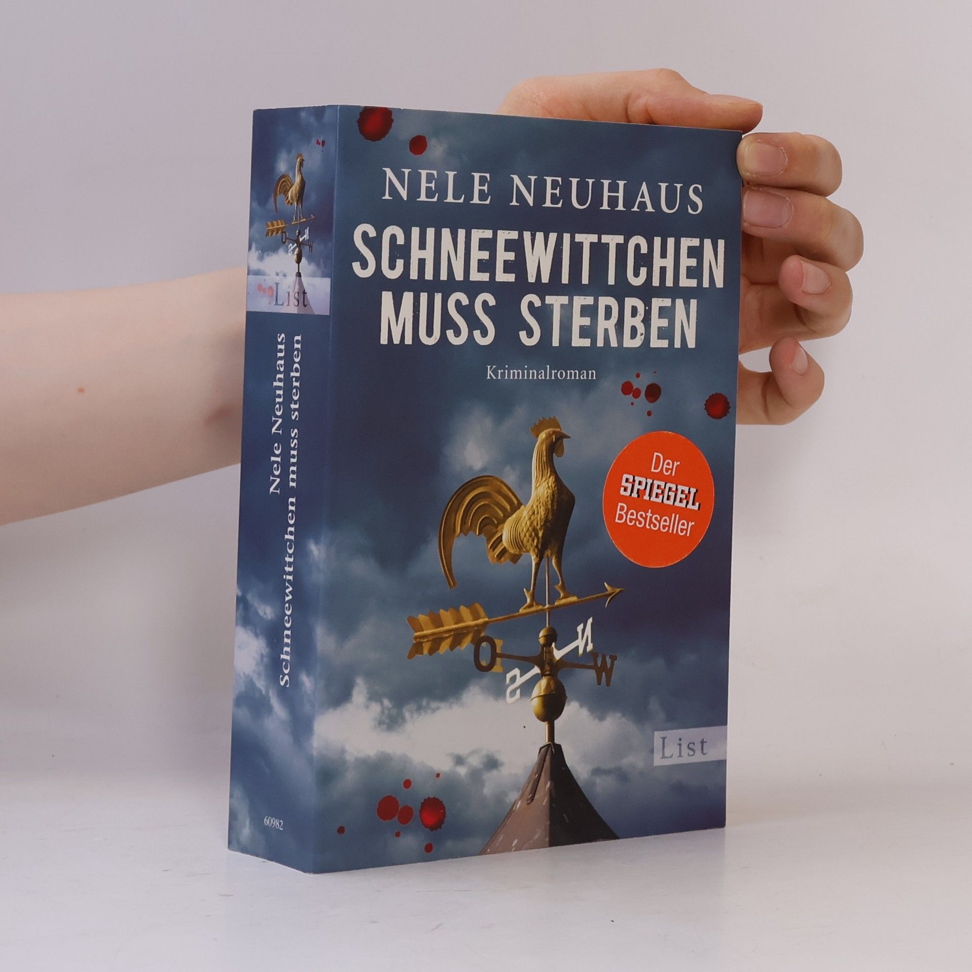 Cornelia Löwenberg Schneewittchen muss sterben