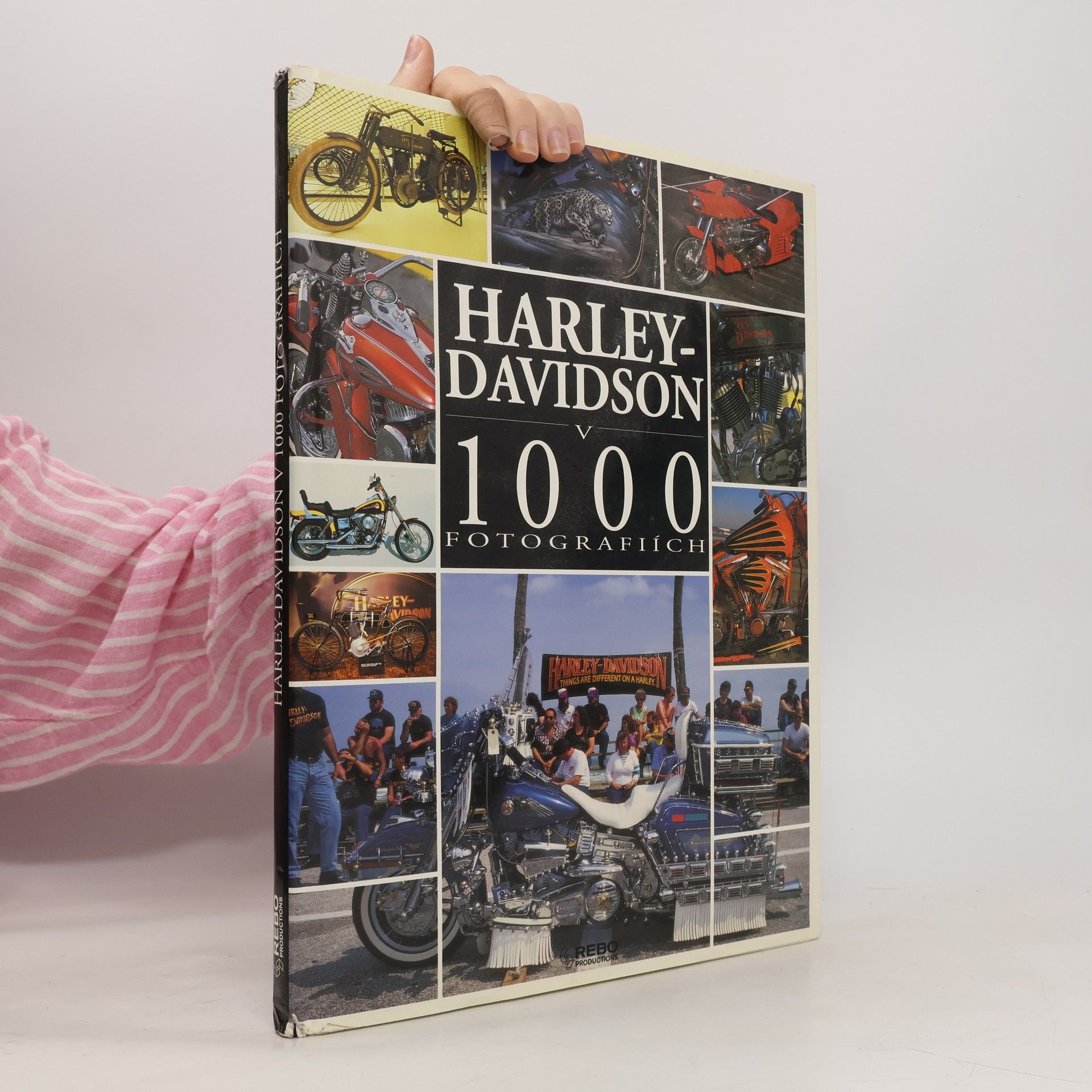 Érick Courly Harley-Davidson v 1000 fotografiích