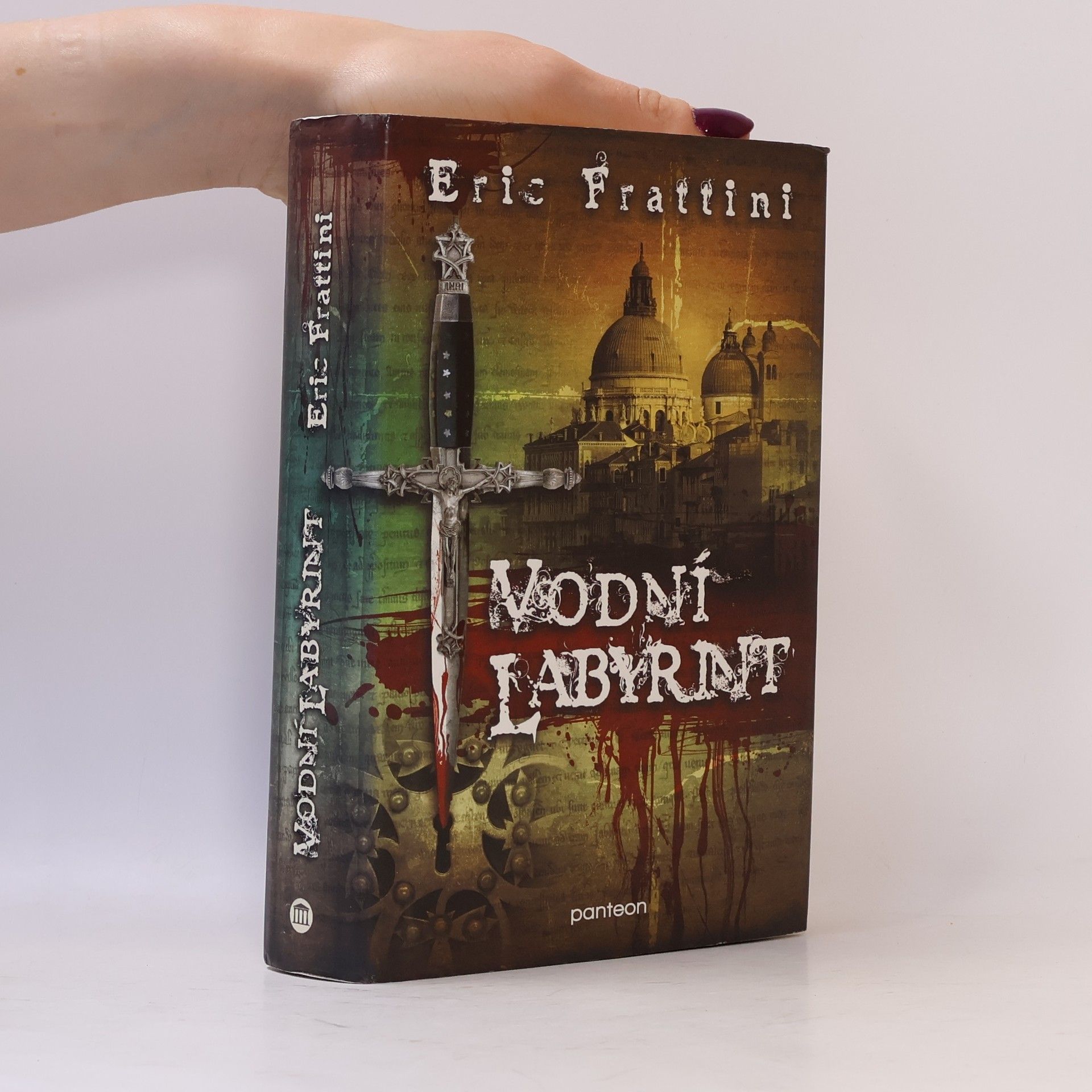 Eric Frattini Vodní labyrint