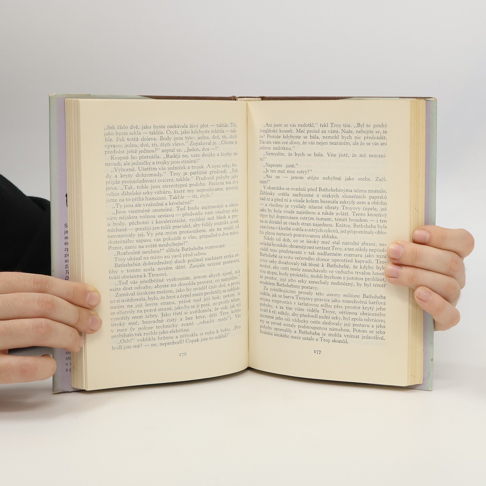 Thomas Hardy Daleko od hlučícího davu