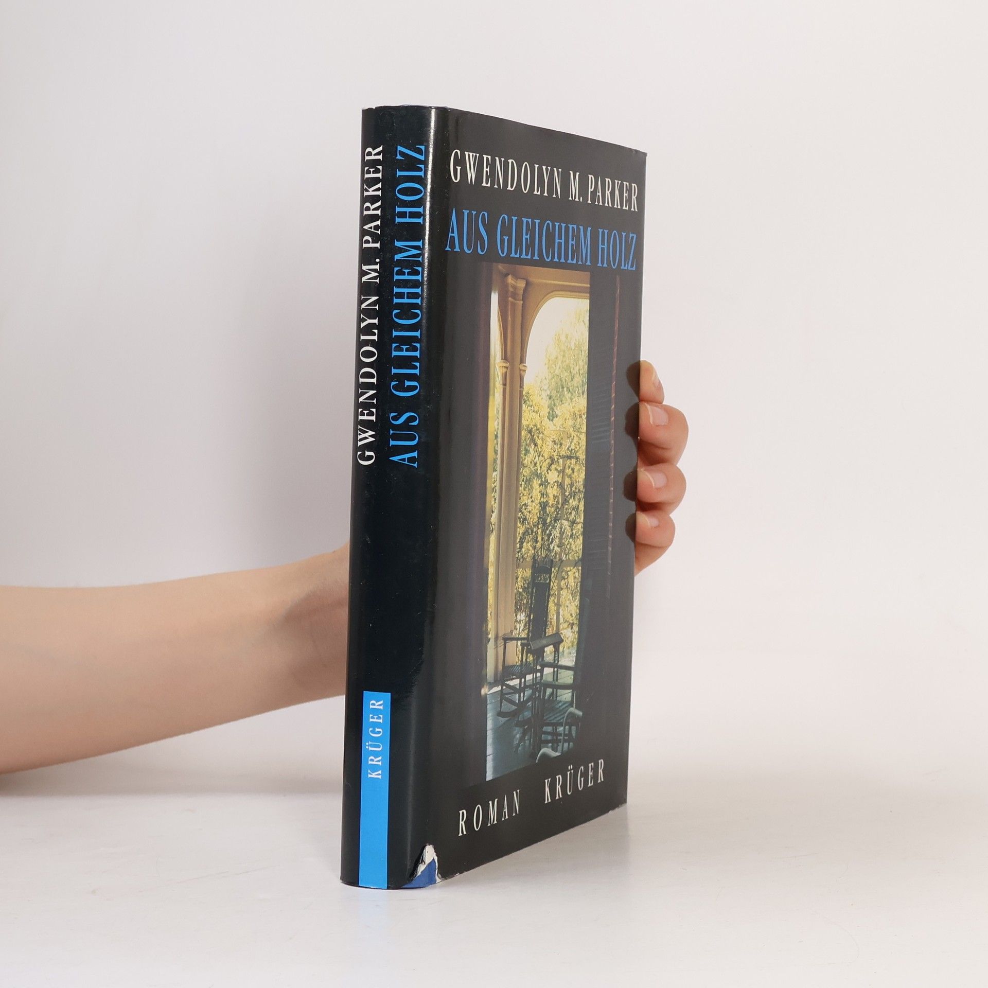 Gwendolyn M. Parker Aus gleichem Holz
