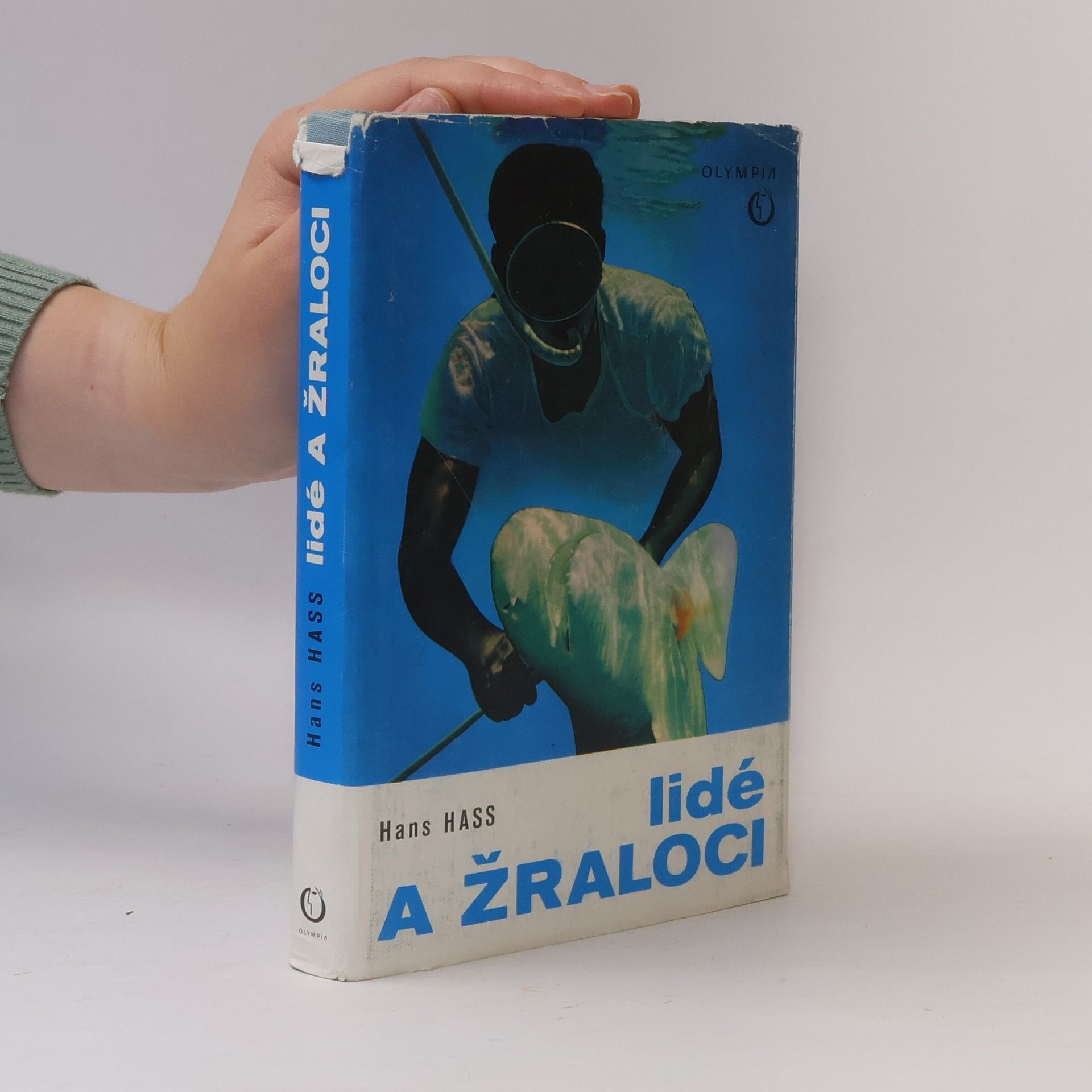 Hans Hass Lidé a žraloci