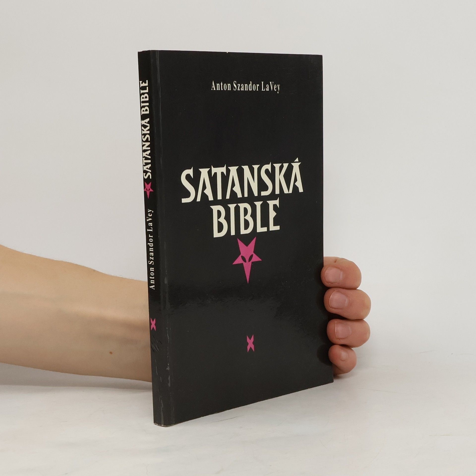 Anton Szandor La Vey Satanská bible