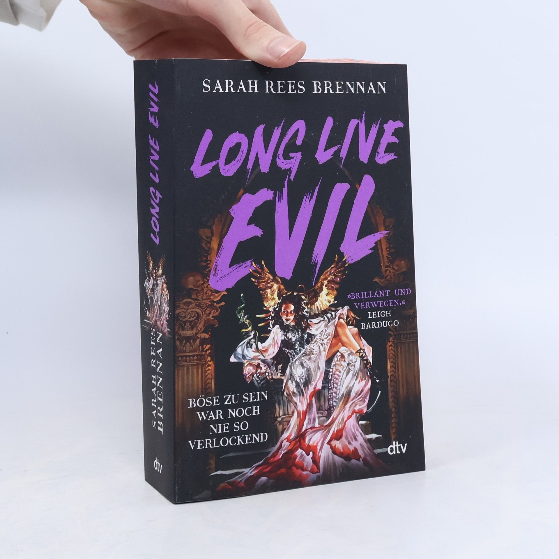 Sarah Rees Brennan Long Live Evil