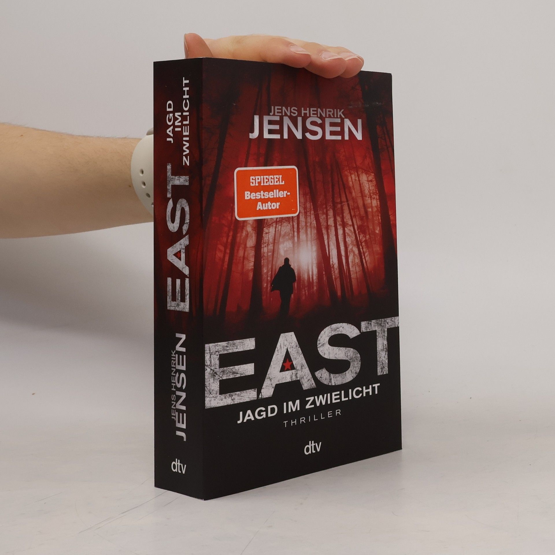 Jens Henrik Jensen EAST. Jagd im Zwielicht