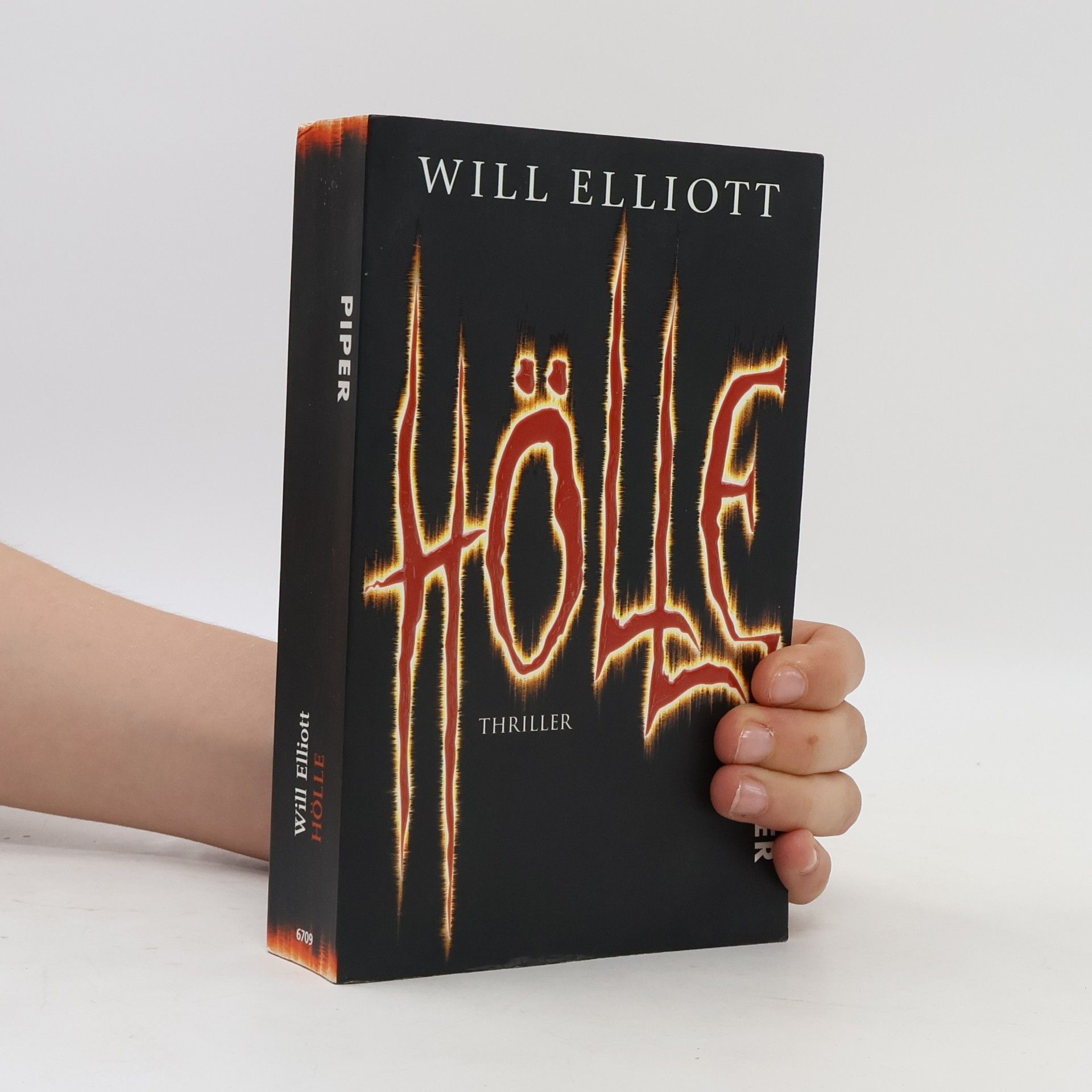 Will Elliott Hölle