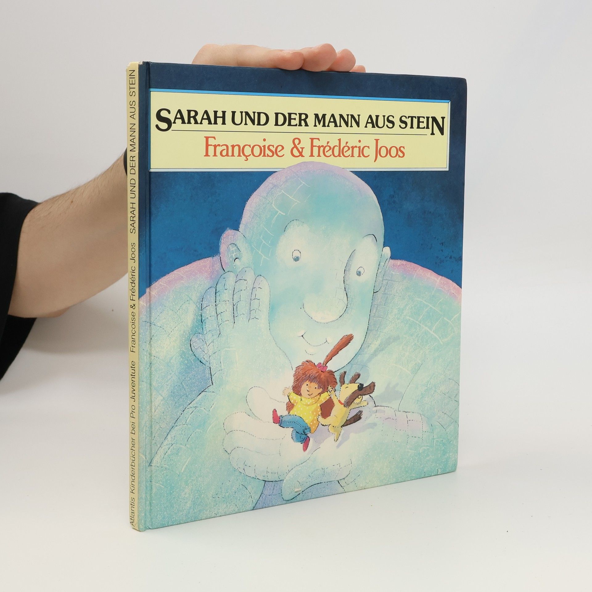 Sarah und der Mann aus Stein