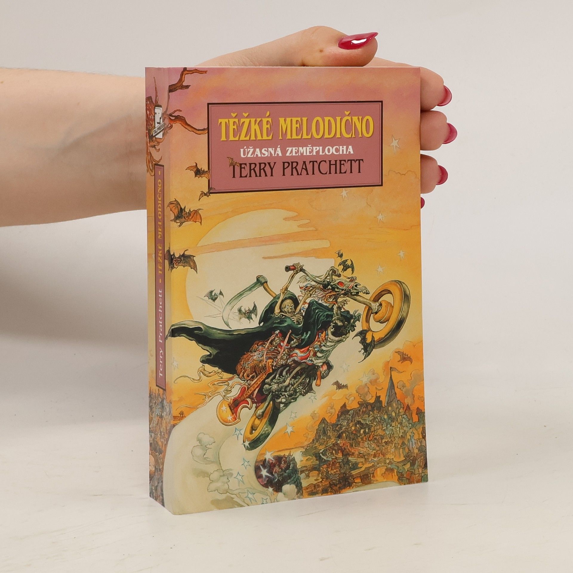Terry Pratchett Těžké melodično