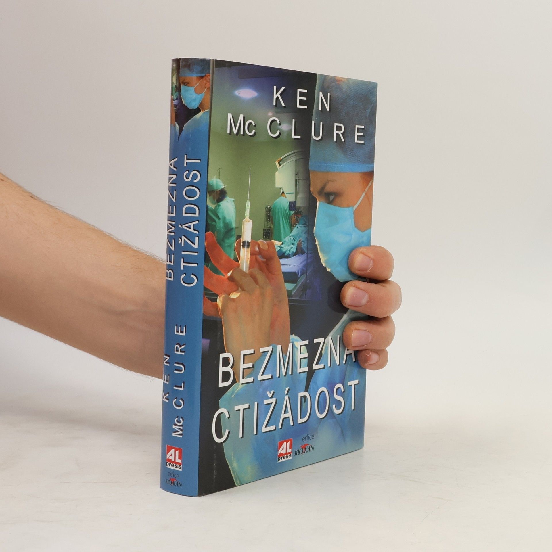Ken McClure Bezmezná ctižádost