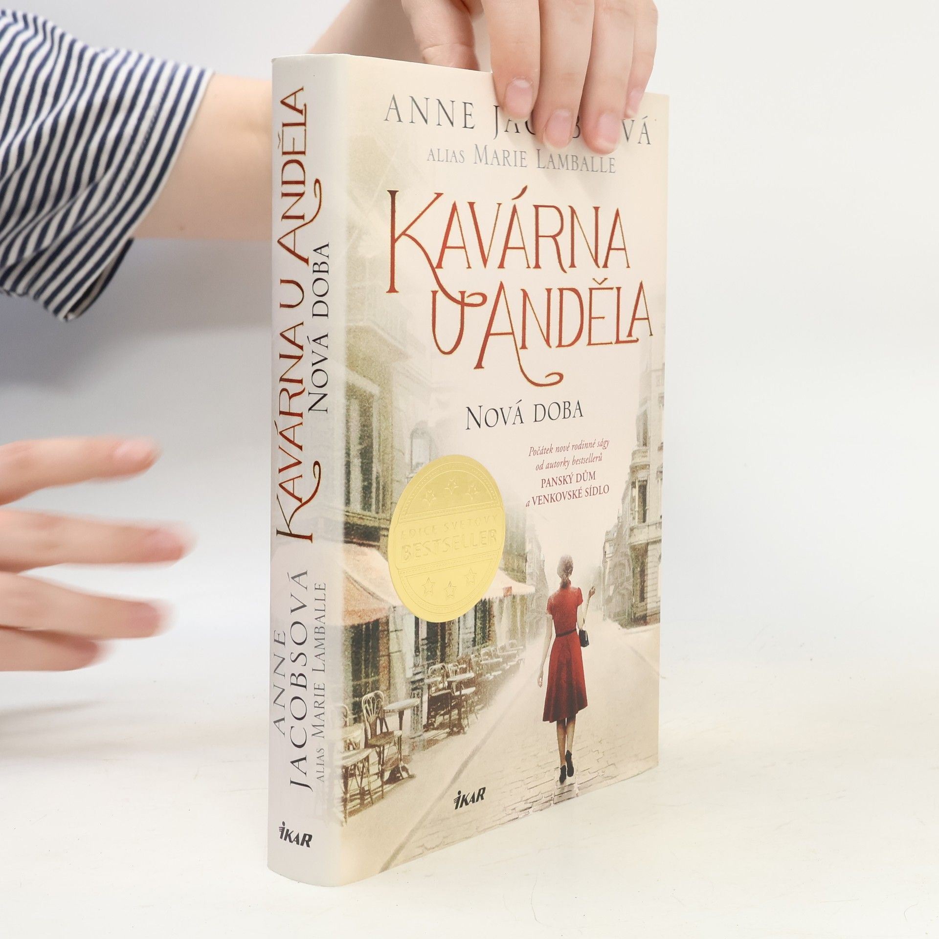 Anne Jacobs Kavárna U Anděla. Nová doba