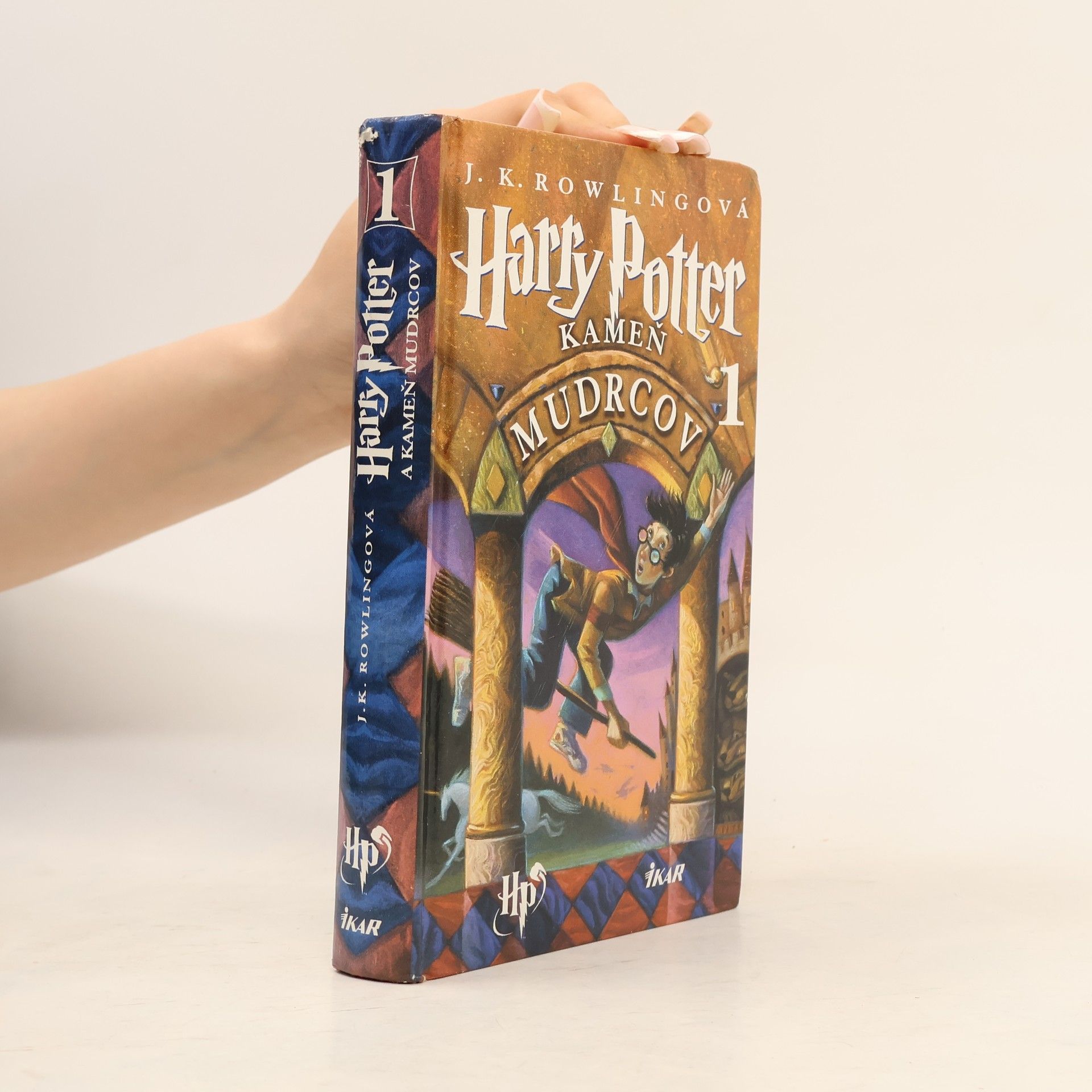 J. K. Rowling Harry Potter a kameň mudrcov