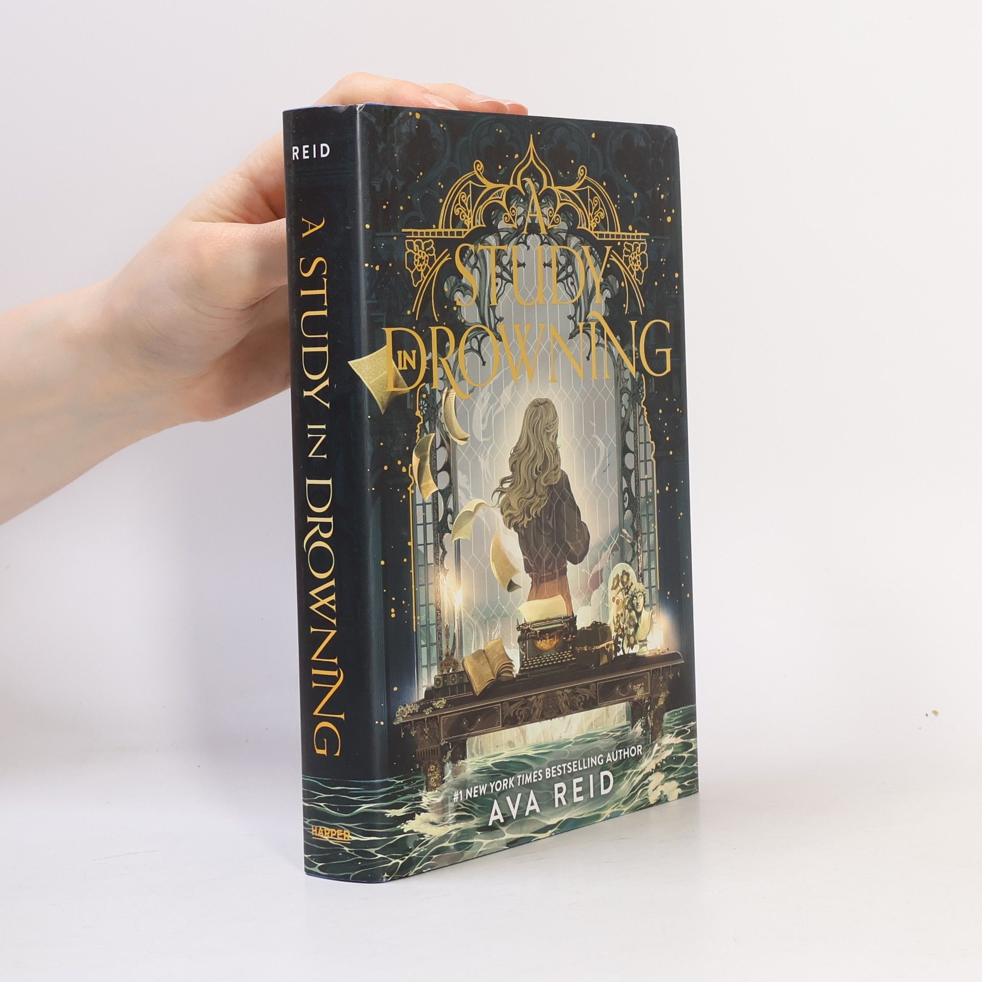 Ava Reid A Study in Drowning Collector's Deluxe Limited Edition