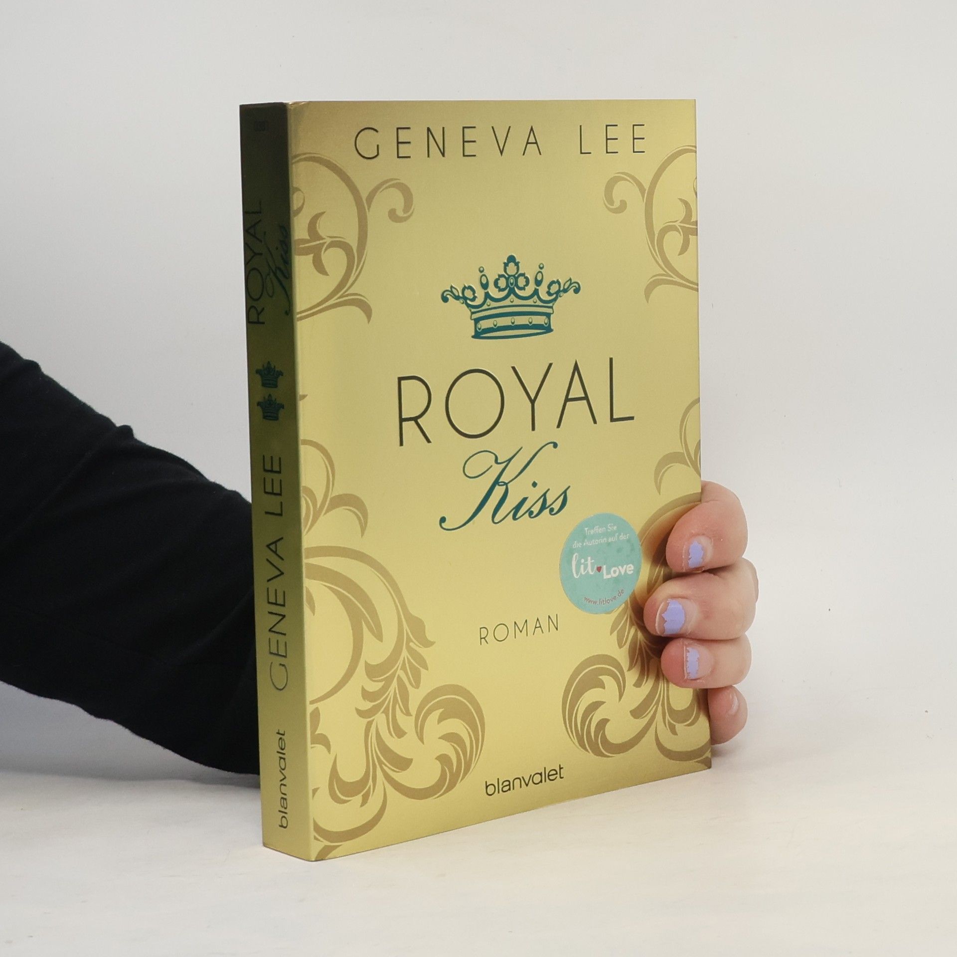Geneva Lee Royal Kiss