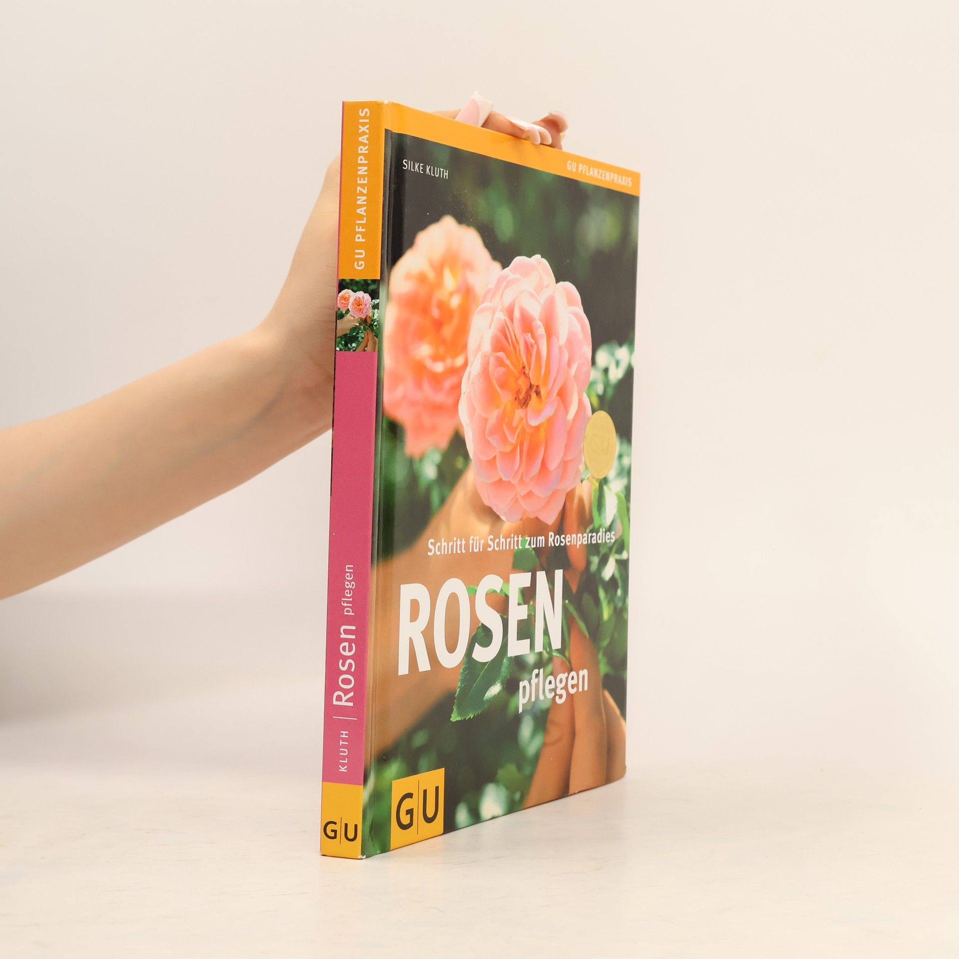 Silke Kluth Rosen pflegen