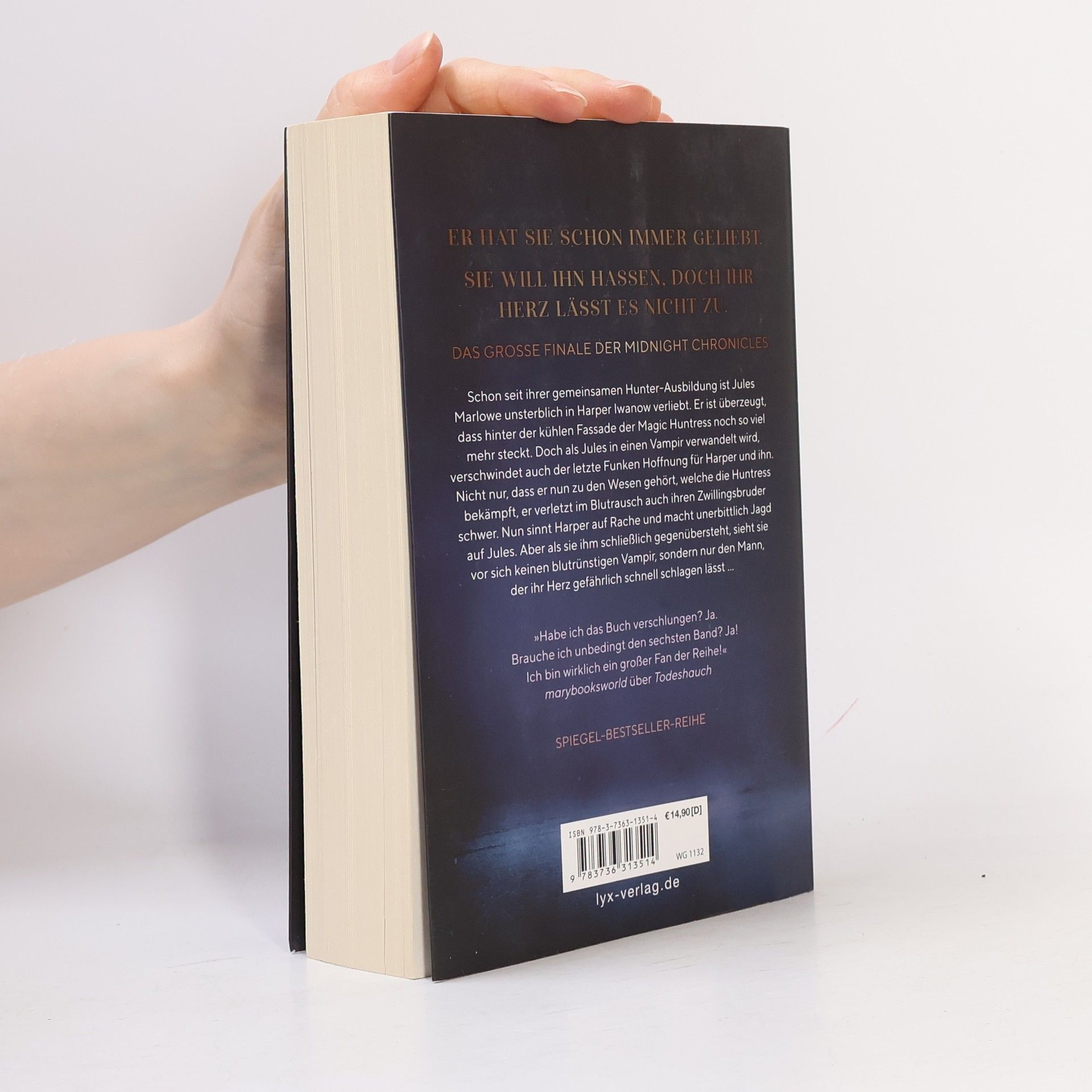 Laura Kneidl Midnight Chronicles