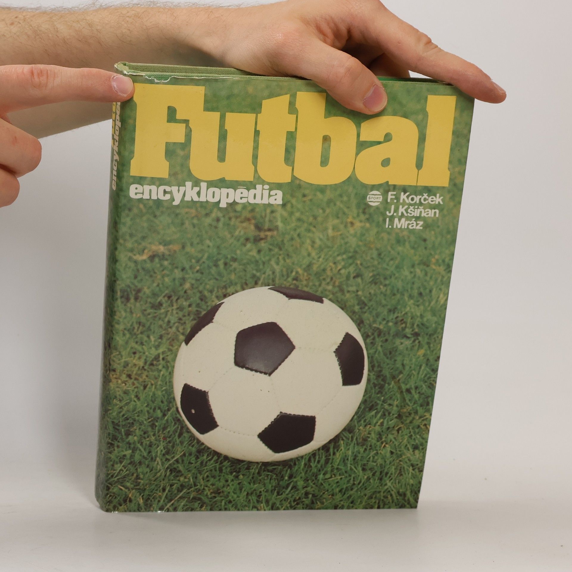 Igor Mráz Futbal. Encyklopédia