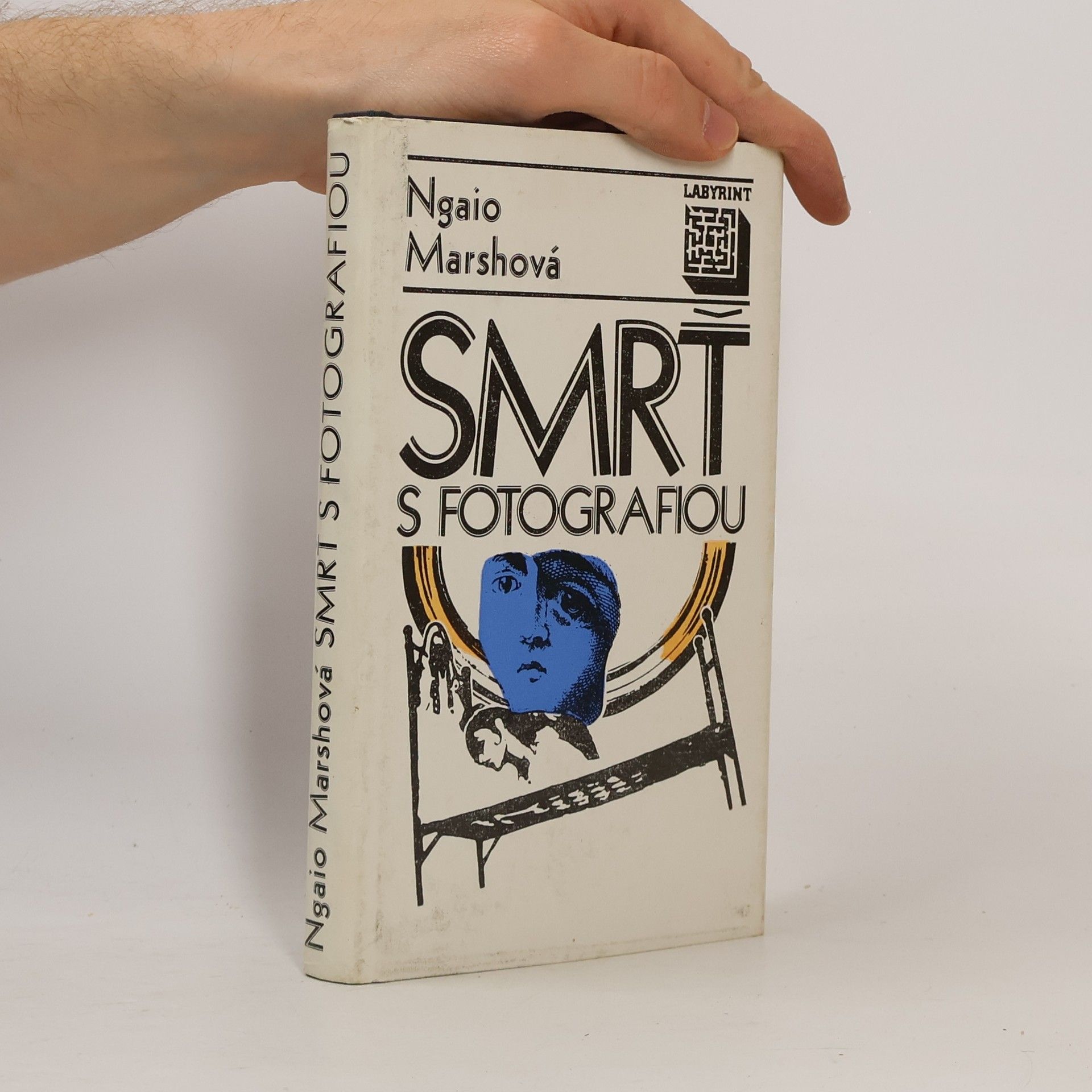 Ngaio Marsh Smrť s fotografiou