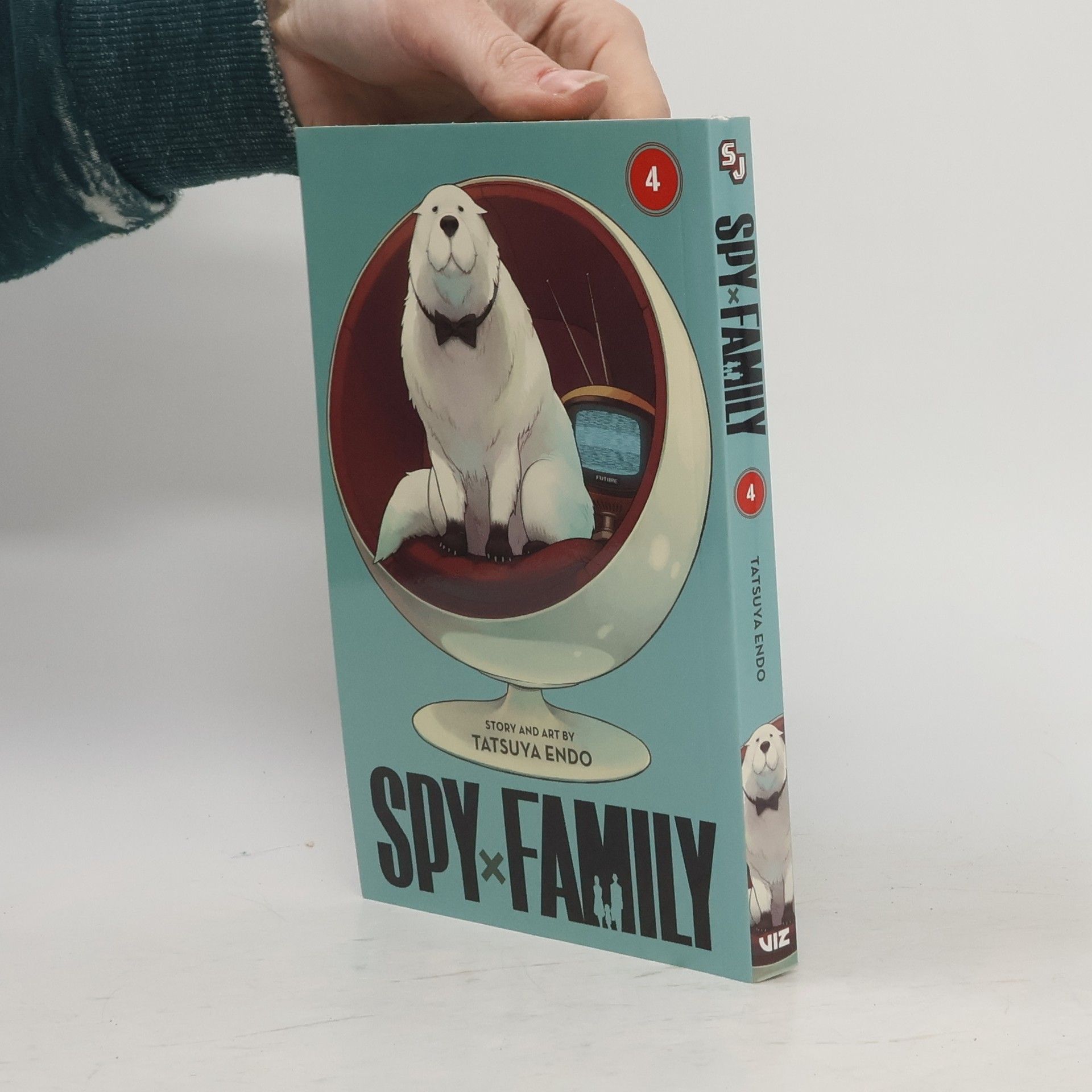 Tacuja Endó Spy x Family, Vol. 4