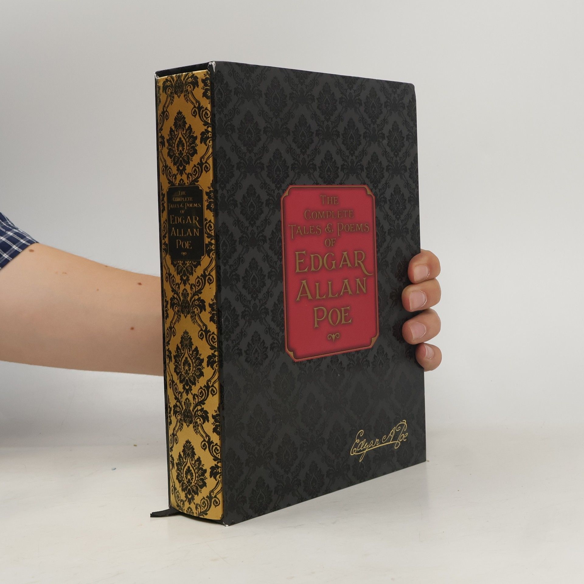 Edgar Allan Poe The Complete Tales & Poems of Edgar Allan Poe (Knickerbocker Classic)