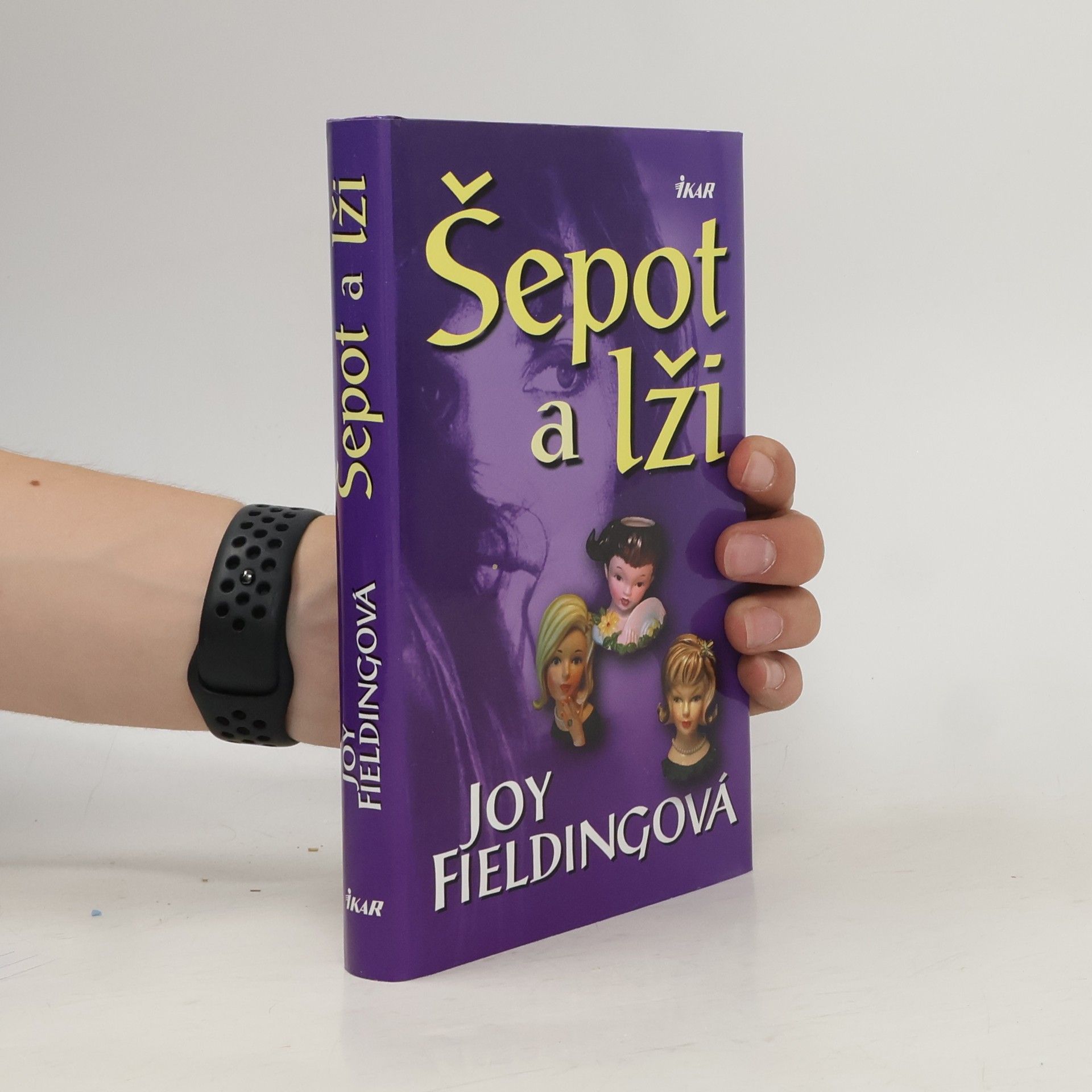 Joy Fielding Šepot a lži