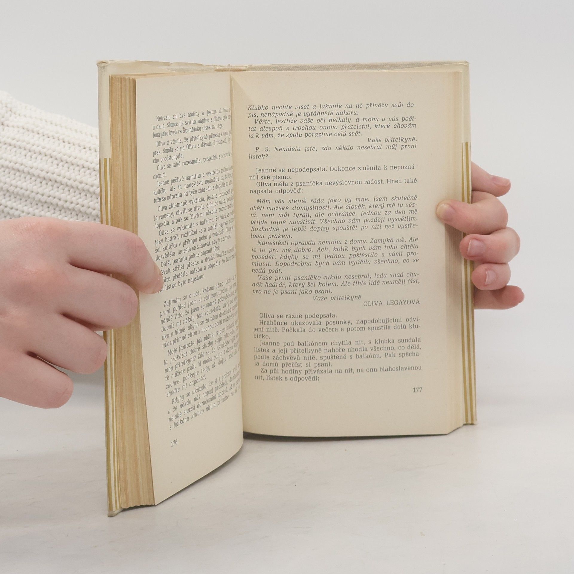 Alexandre Dumas starší Paměti lékařovi VI. Královnin náhrdelník II