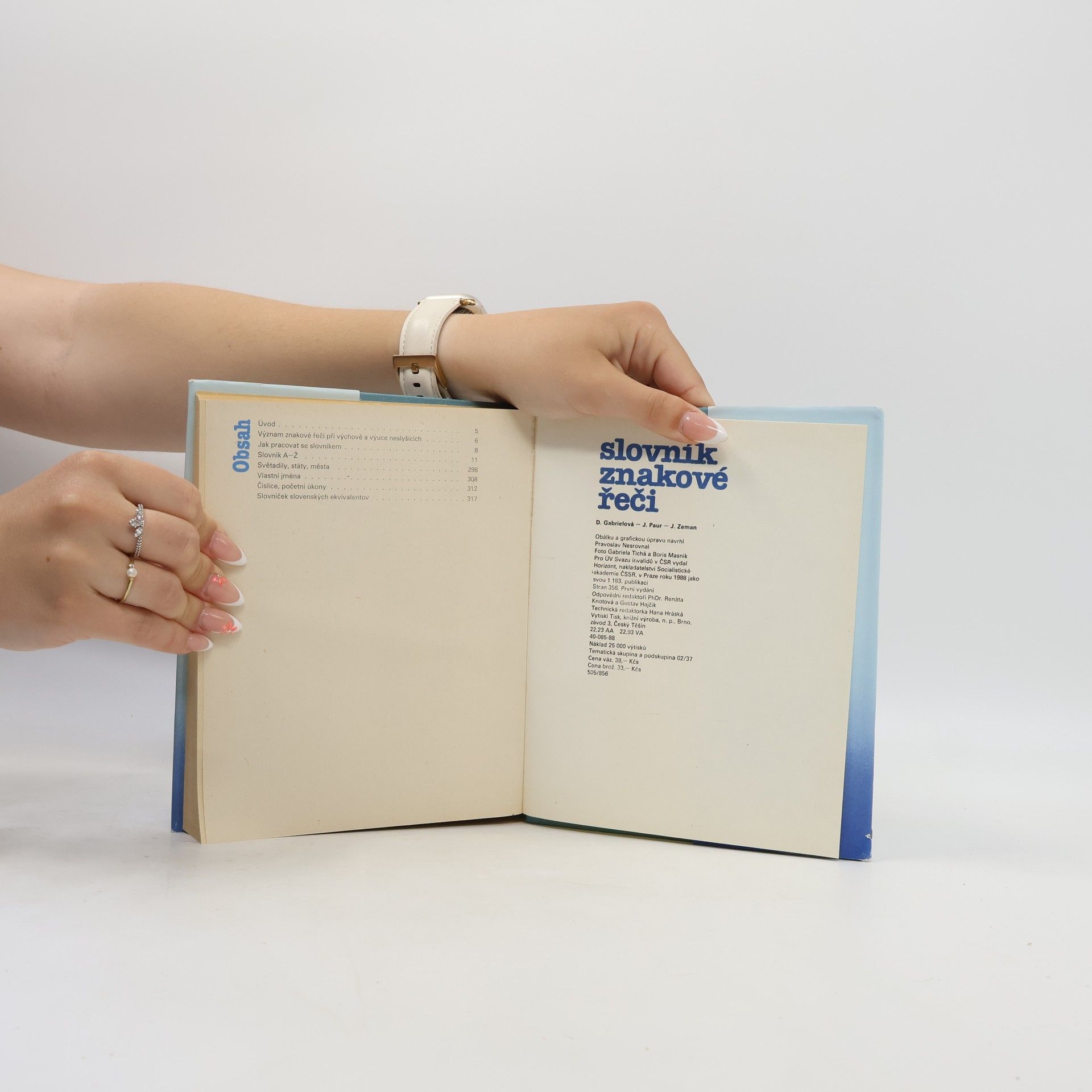 Various authors Slovník znakové řeči