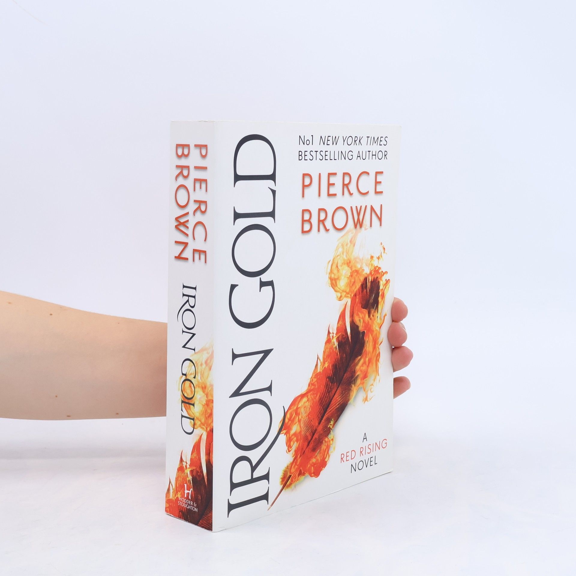 Pierce Brown Iron Gold