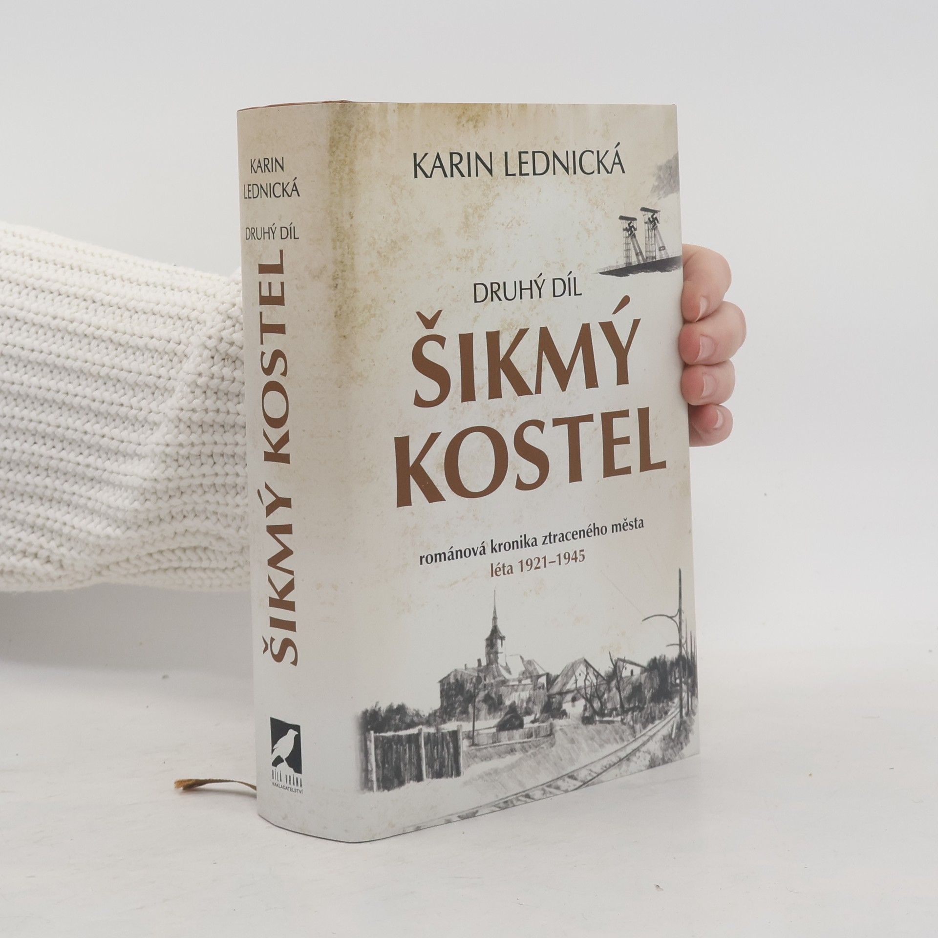 Karin Lednická Šikmý kostel 2