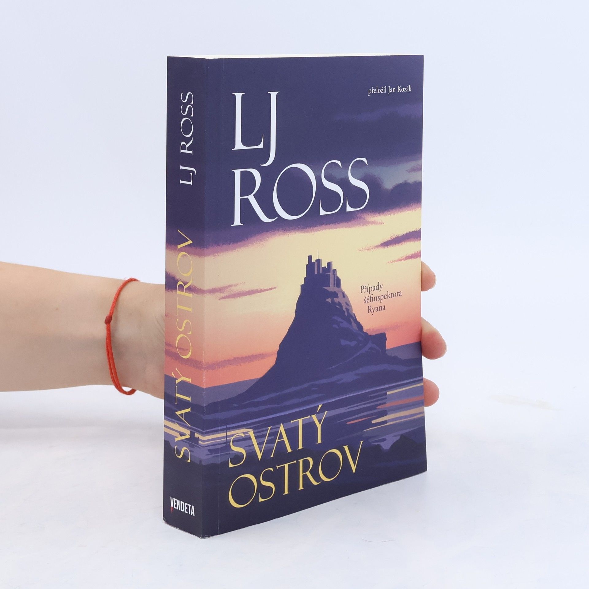 L. J. Ross Svatý ostrov