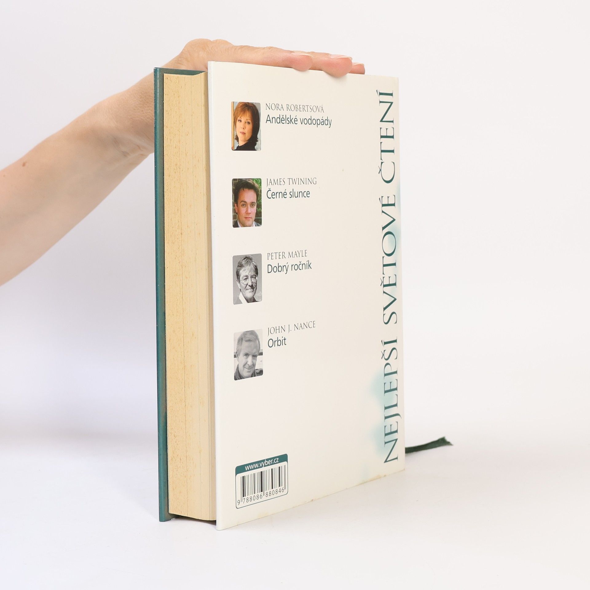 Nora Roberts Nejlepší světové čtení: Andělské vodopády, Černé slunce, Dobrý ročník, Orbit