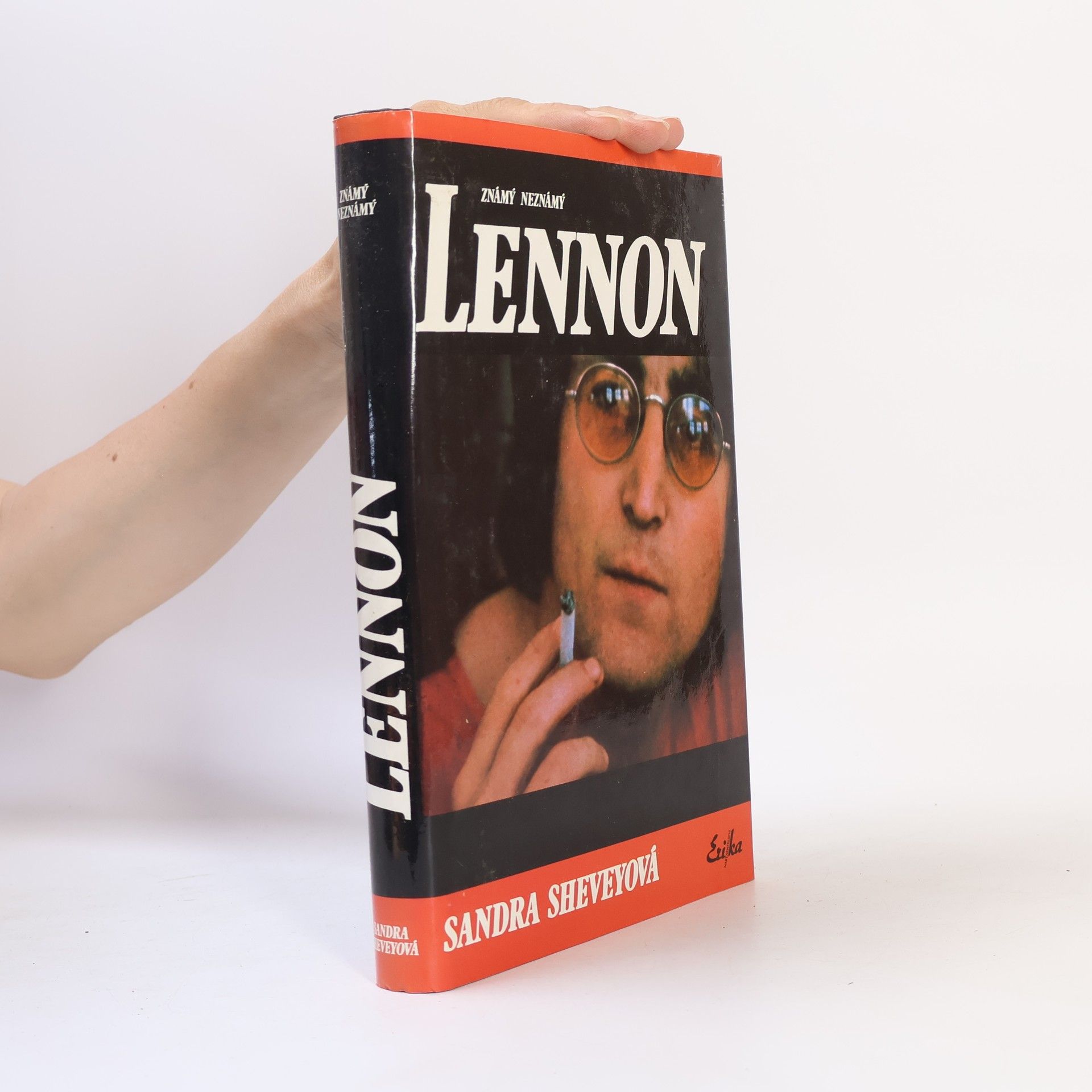 Sandra Shevey Lennon známý neznámý