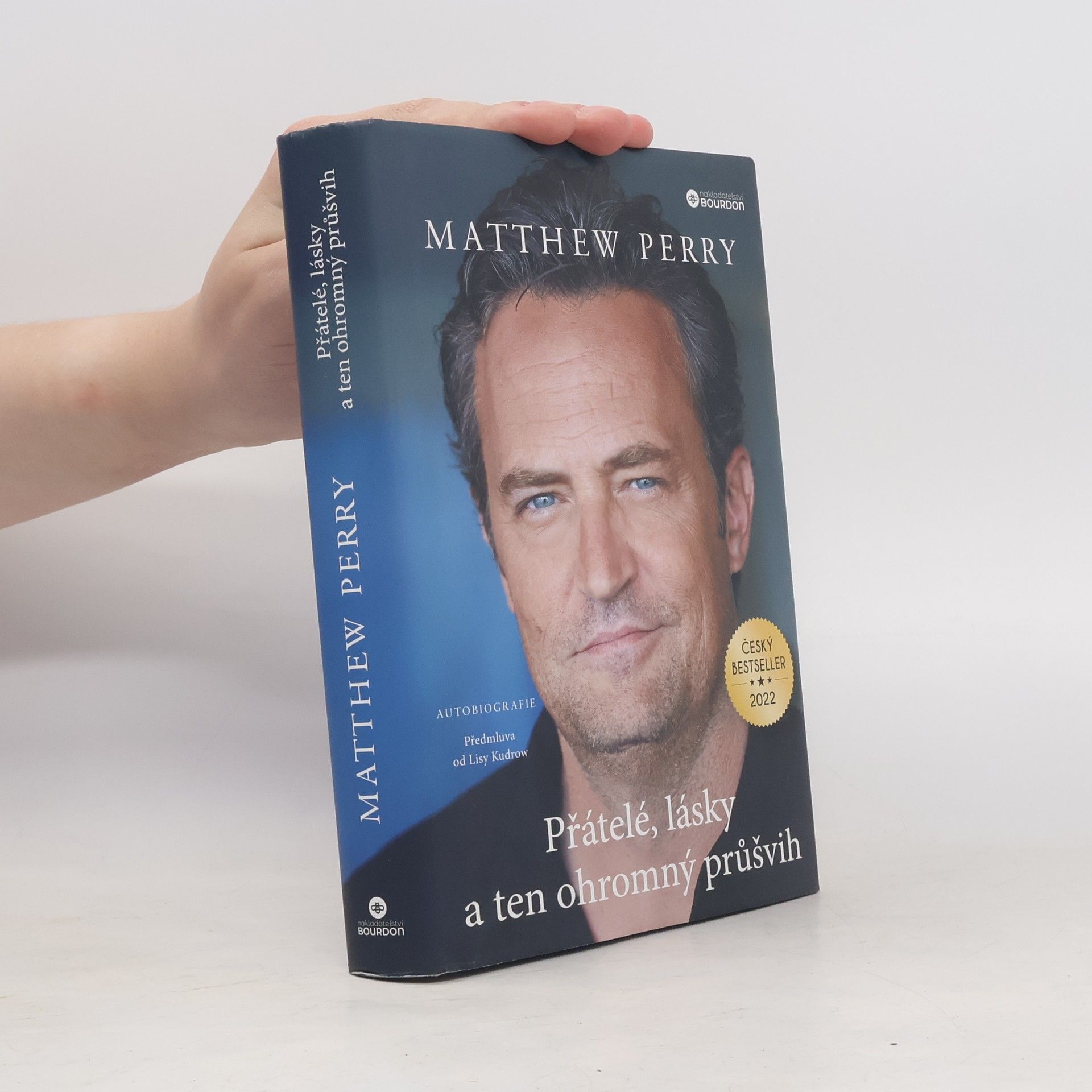 Matthew Perry Přátelé, lásky a ten ohromný průšvih