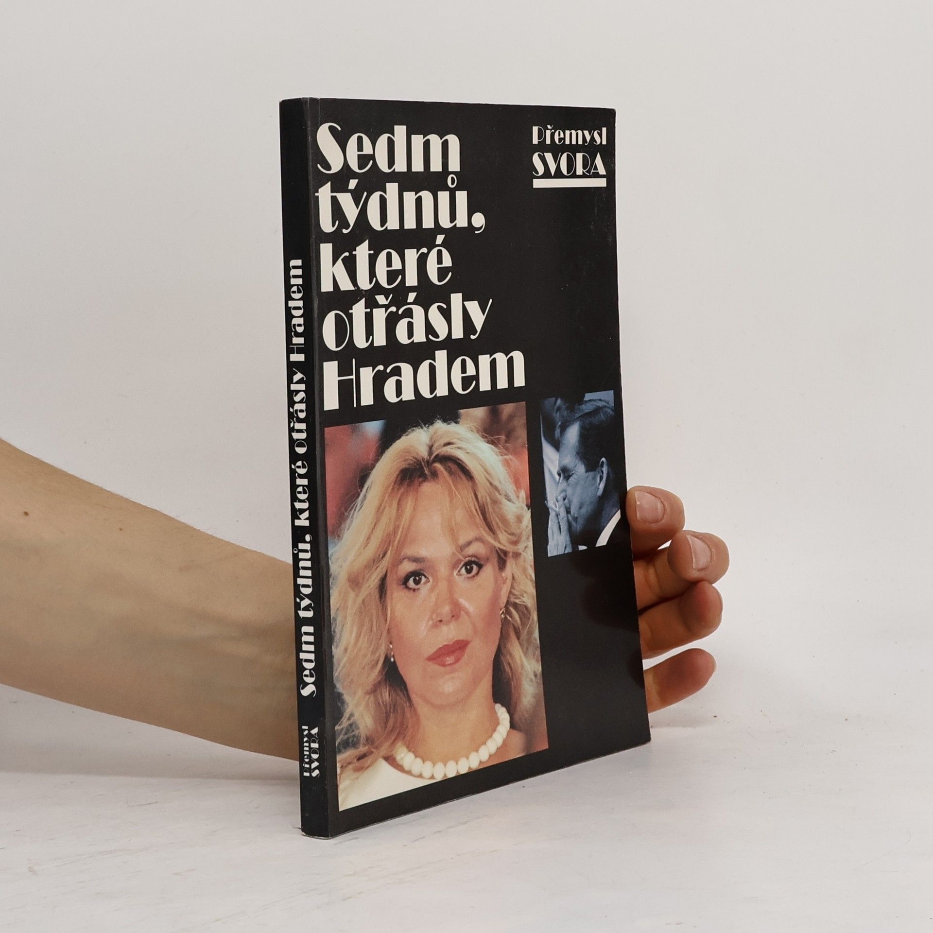 Sedm týdnů, které otřásly Hradem