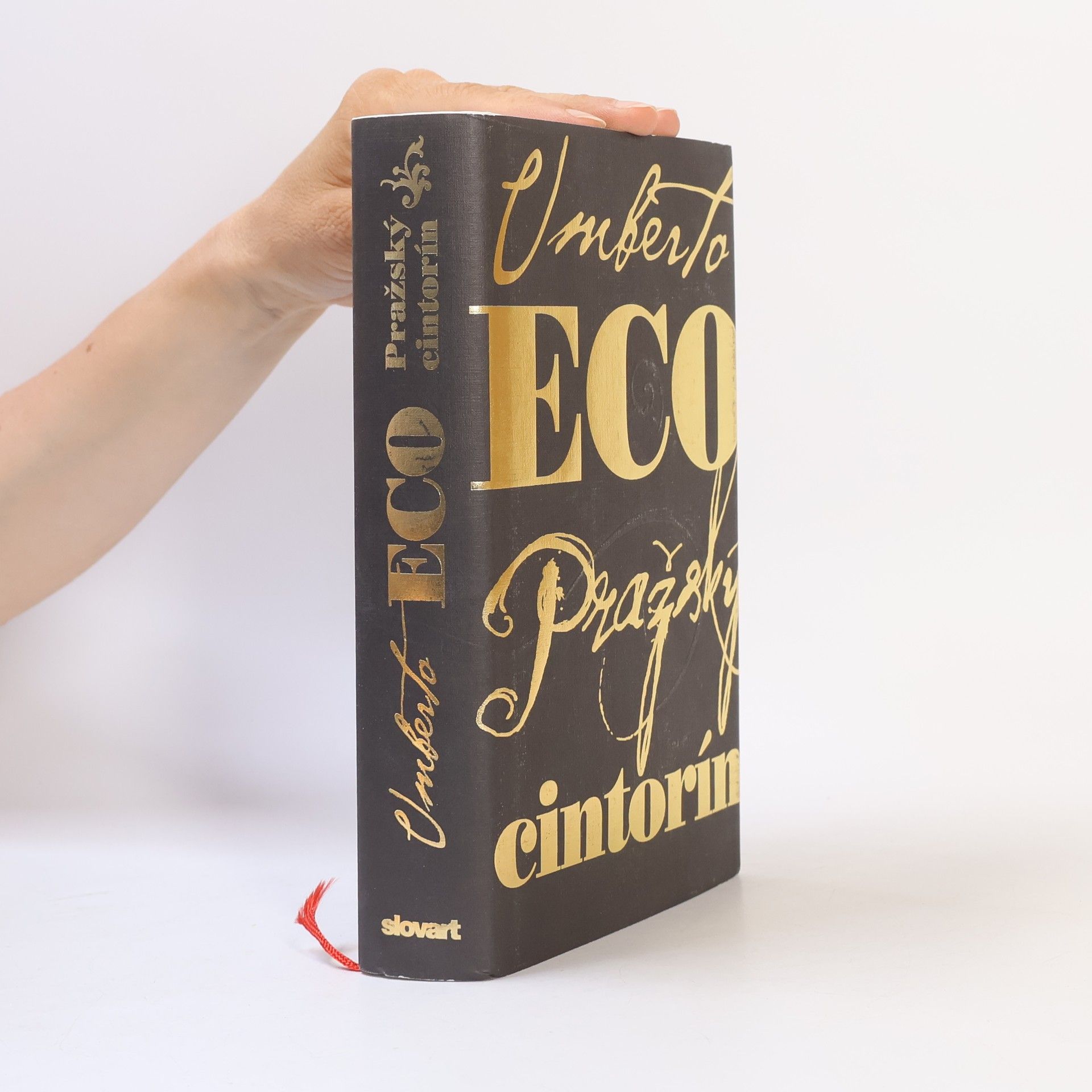 Umberto Eco Pražský cintorín